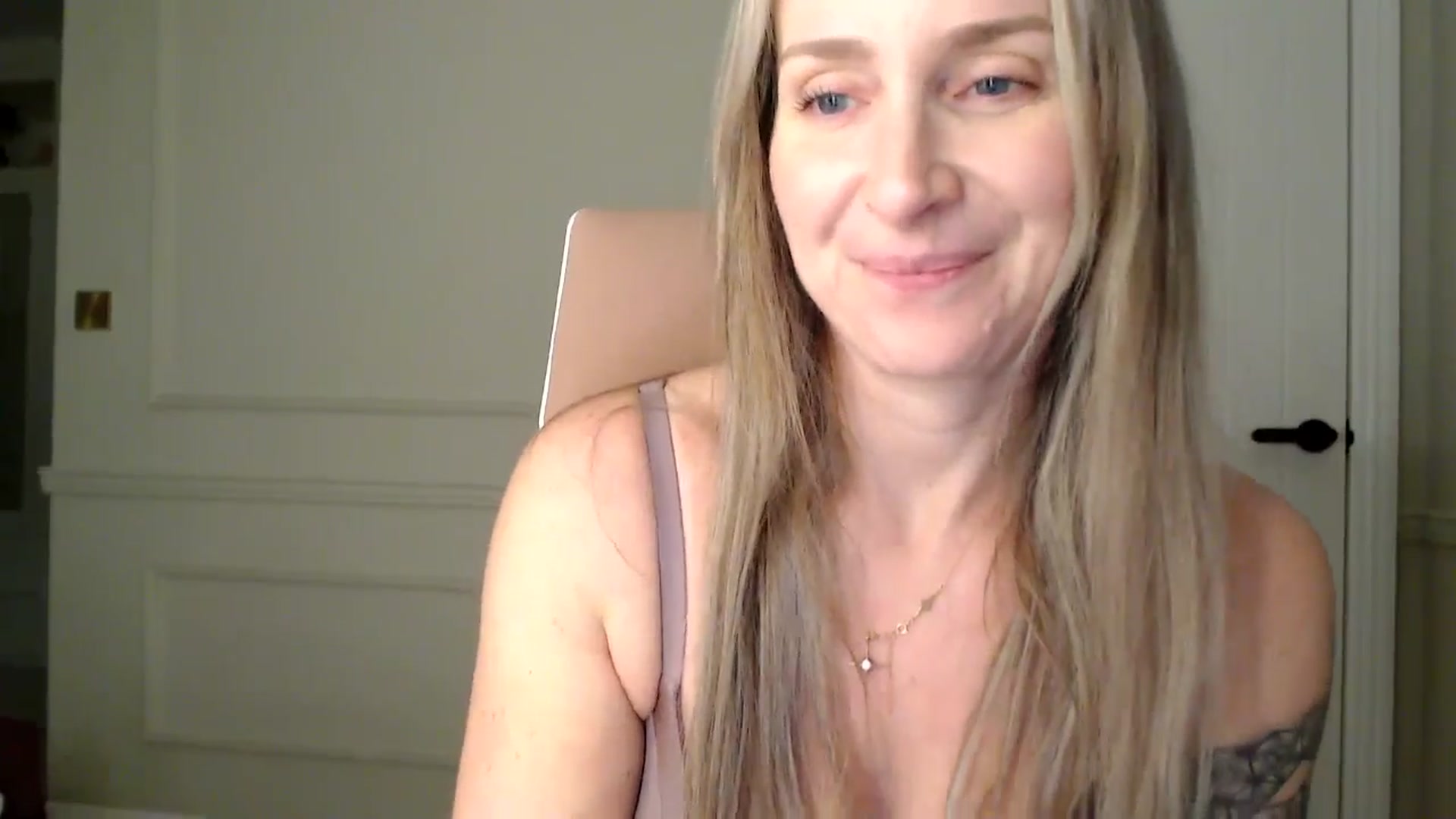 Gallery image thumbnail from Boob_Jiggler's myfreecams stream on, 11/29/2025, 17:49 image 2 of 20