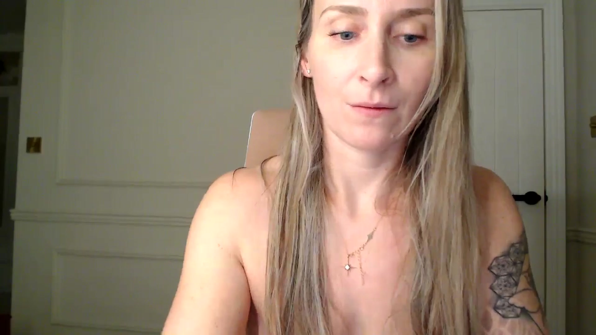 Gallery image thumbnail from Boob_Jiggler's myfreecams stream on, 11/29/2025, 17:49 image 9 of 20
