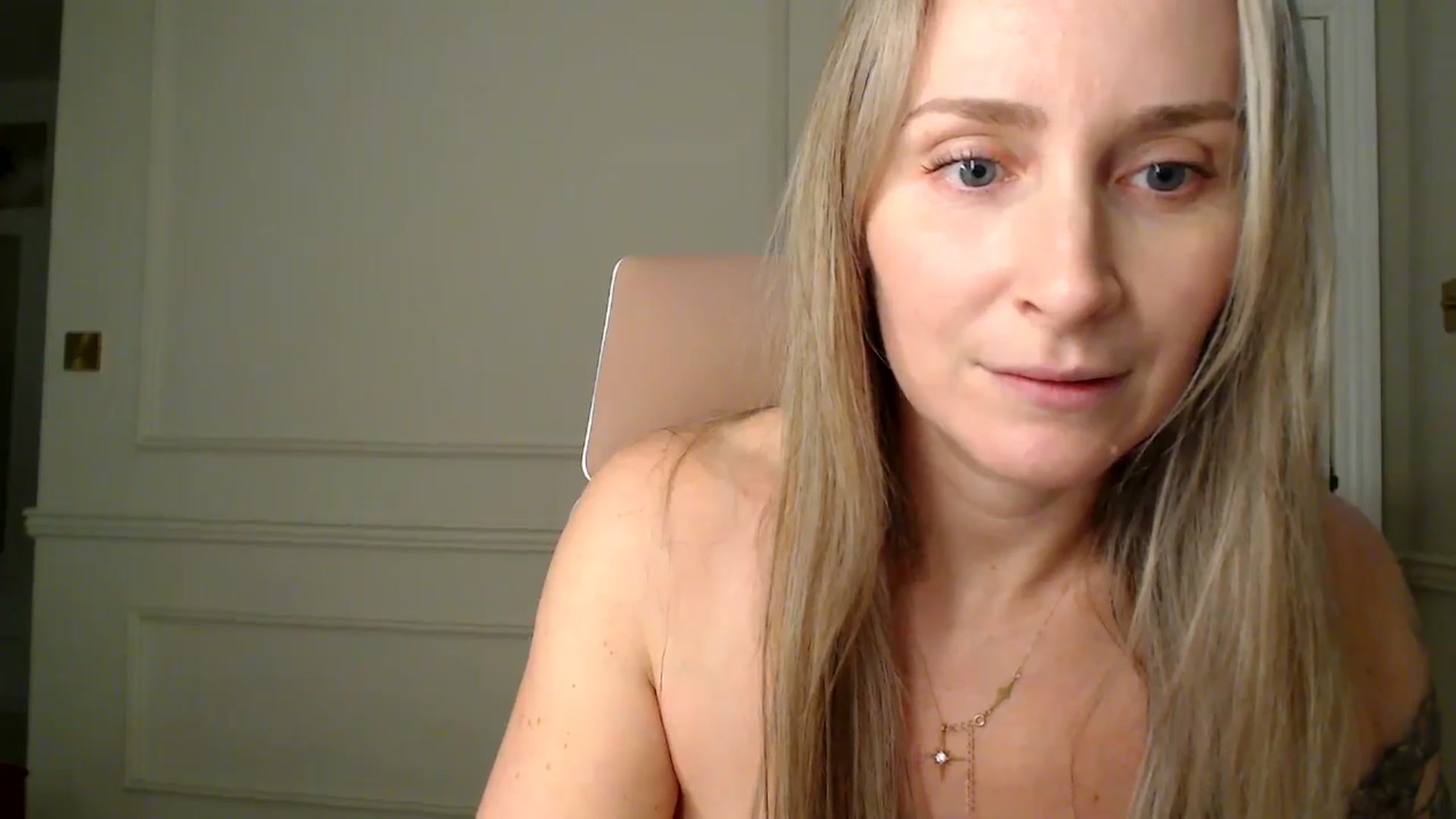 Gallery image thumbnail from Boob_Jiggler's myfreecams stream on, 11/29/2025, 17:49 image 15 of 20