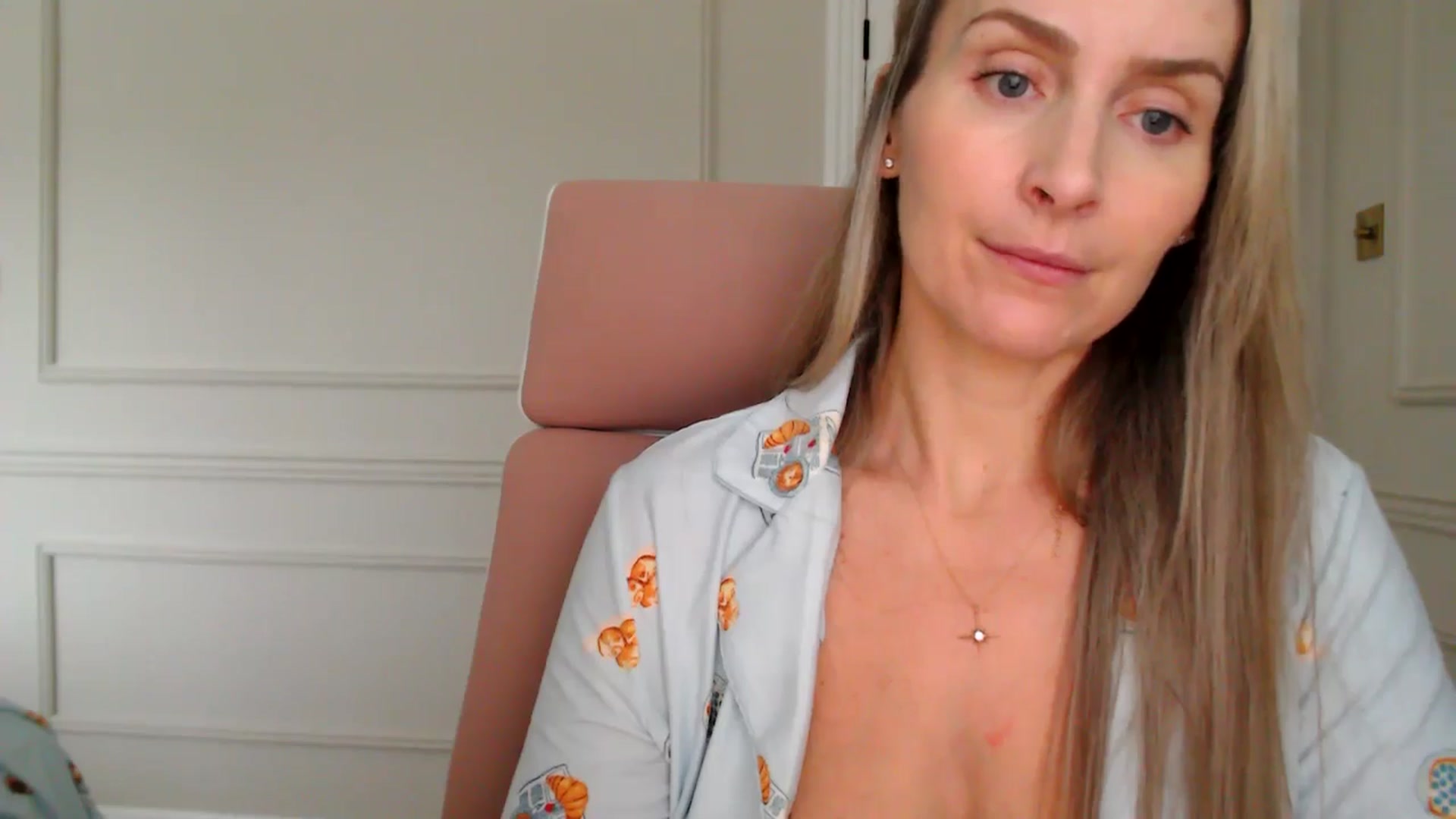 Gallery image thumbnail from Boob_Jiggler's myfreecams stream on, 12/05/2025, 14:19 image 15 of 20