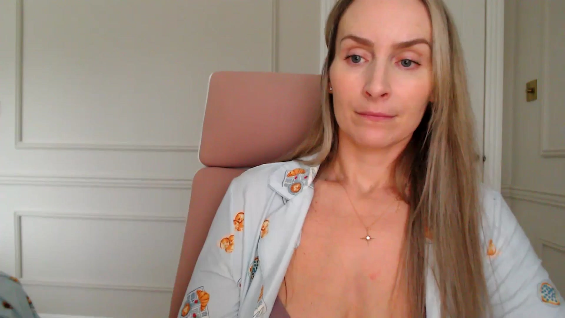 Gallery image thumbnail from Boob_Jiggler's myfreecams stream on, 12/05/2025, 14:19 image 17 of 20