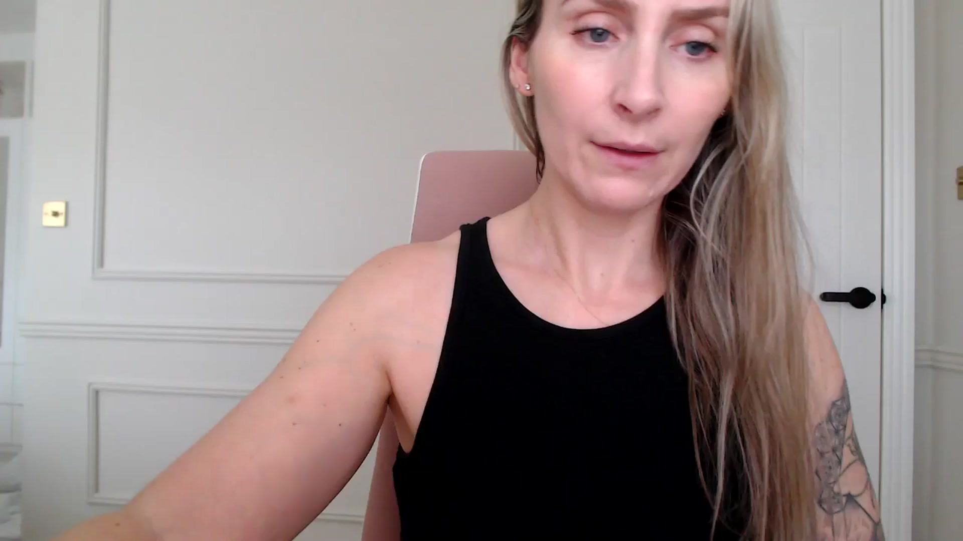 Gallery image thumbnail from Boob_Jiggler's myfreecams stream on, 12/10/2025, 14:51 image 12 of 20