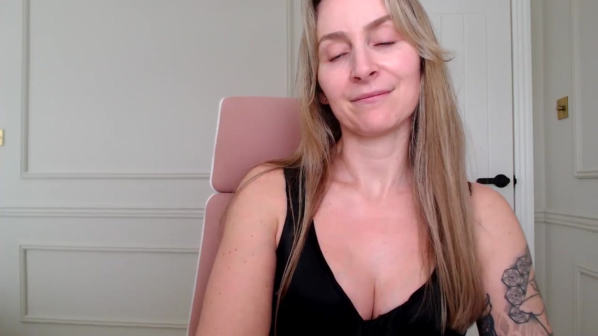 Gallery image thumbnail from Boob_Jiggler's myfreecams stream on, 03/02/2026, 14:58 image 18 of 20