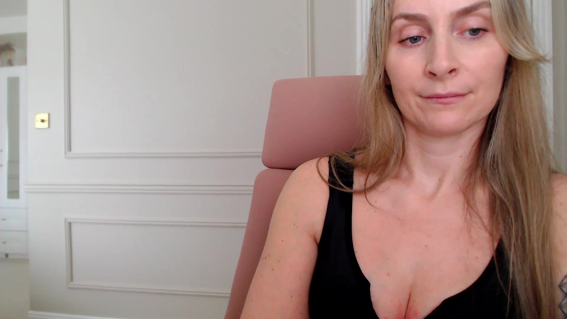 Gallery image thumbnail from Boob_Jiggler's myfreecams stream on, 03/03/2026, 14:45 image 19 of 20