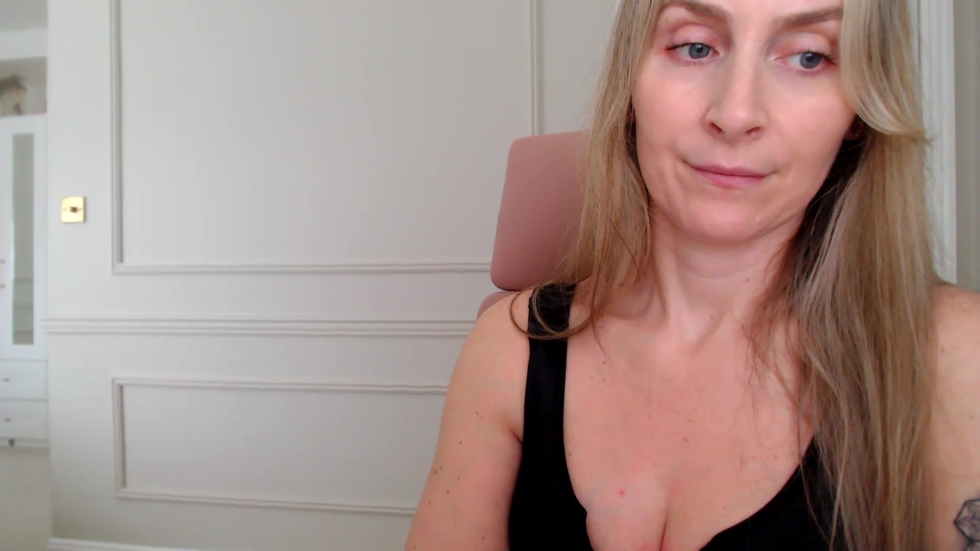 Gallery image thumbnail from Boob_Jiggler's myfreecams stream on, 03/03/2026, 14:45 image 20 of 20