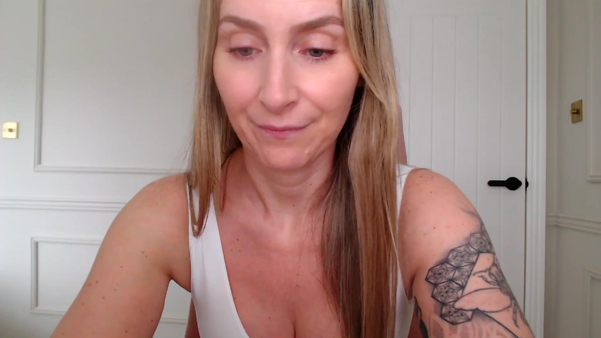 Gallery image thumbnail from Boob_Jiggler's myfreecams stream on, 03/07/2026, 11:57 image 11 of 20