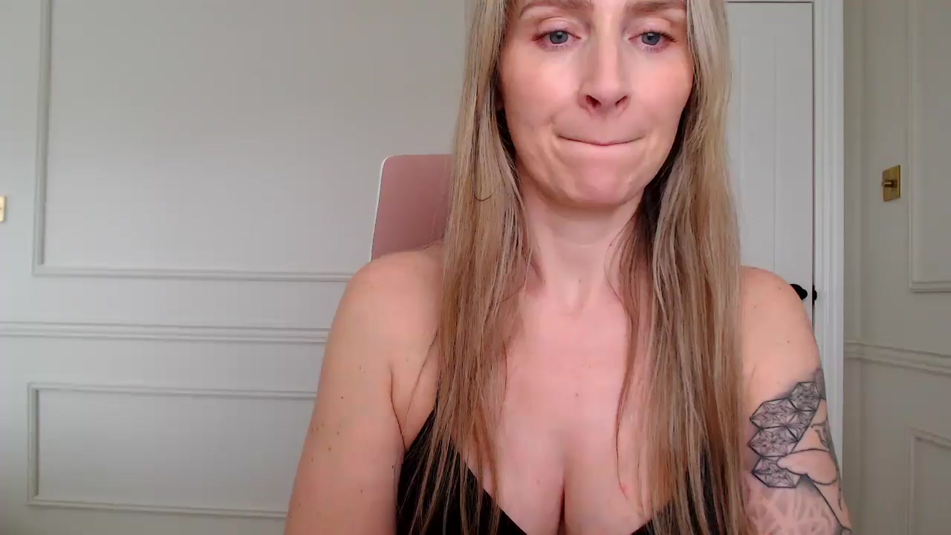 Gallery image thumbnail from Boob_Jiggler's myfreecams stream on, 03/28/2026, 16:45 image 8 of 20