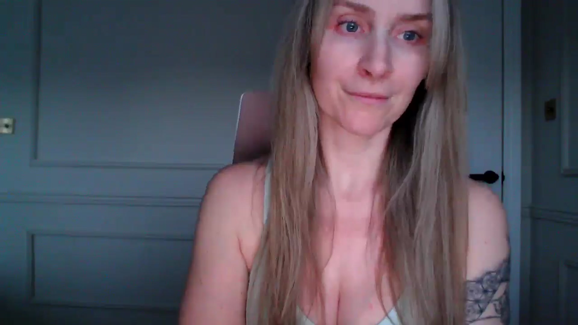 Gallery image thumbnail from Boob_Jiggler's myfreecams stream on, 03/30/2026, 19:36 image 7 of 20