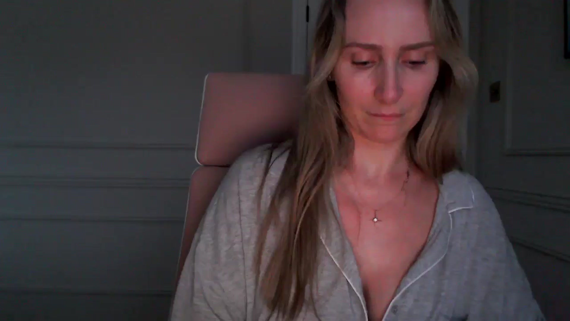 Gallery image thumbnail from Boob_Jiggler's myfreecams stream on, 04/14/2026, 19:20 image 5 of 20