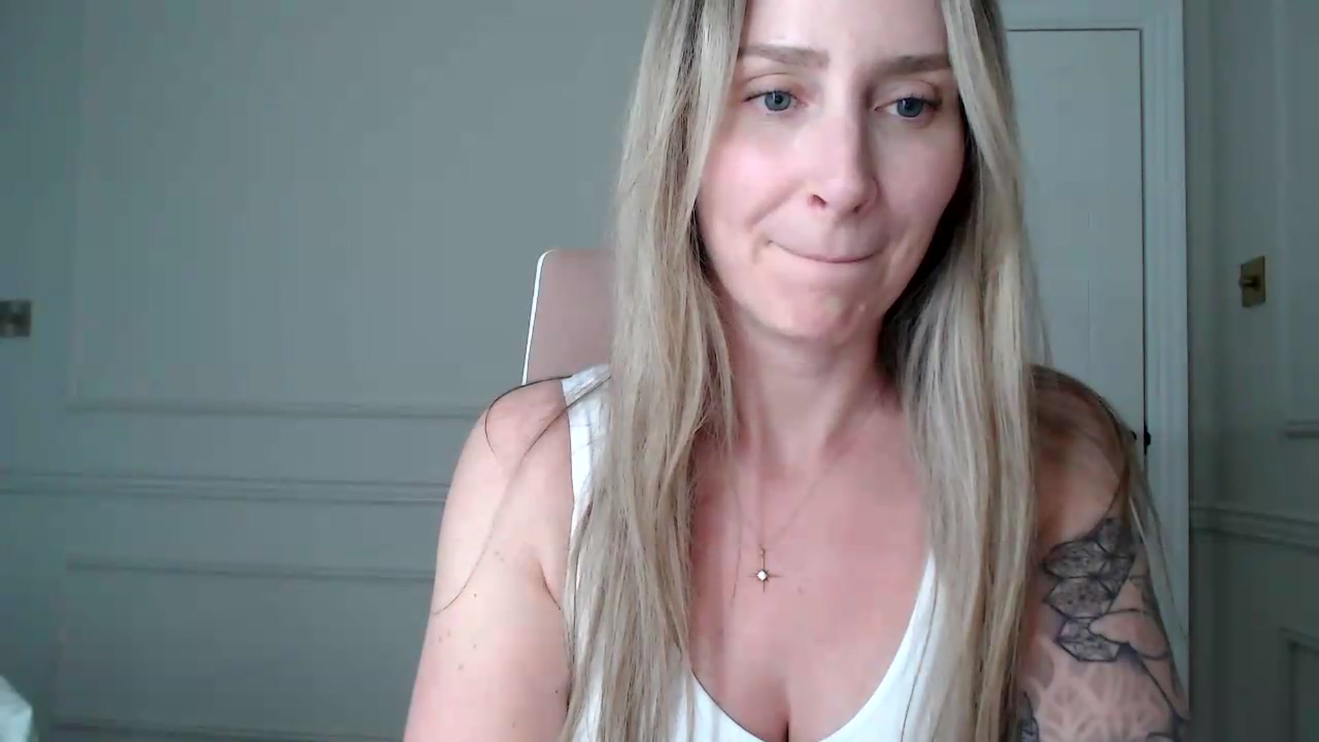 Gallery image thumbnail from Boob_Jiggler's myfreecams stream on, 05/12/2026, 20:01 image 20 of 20