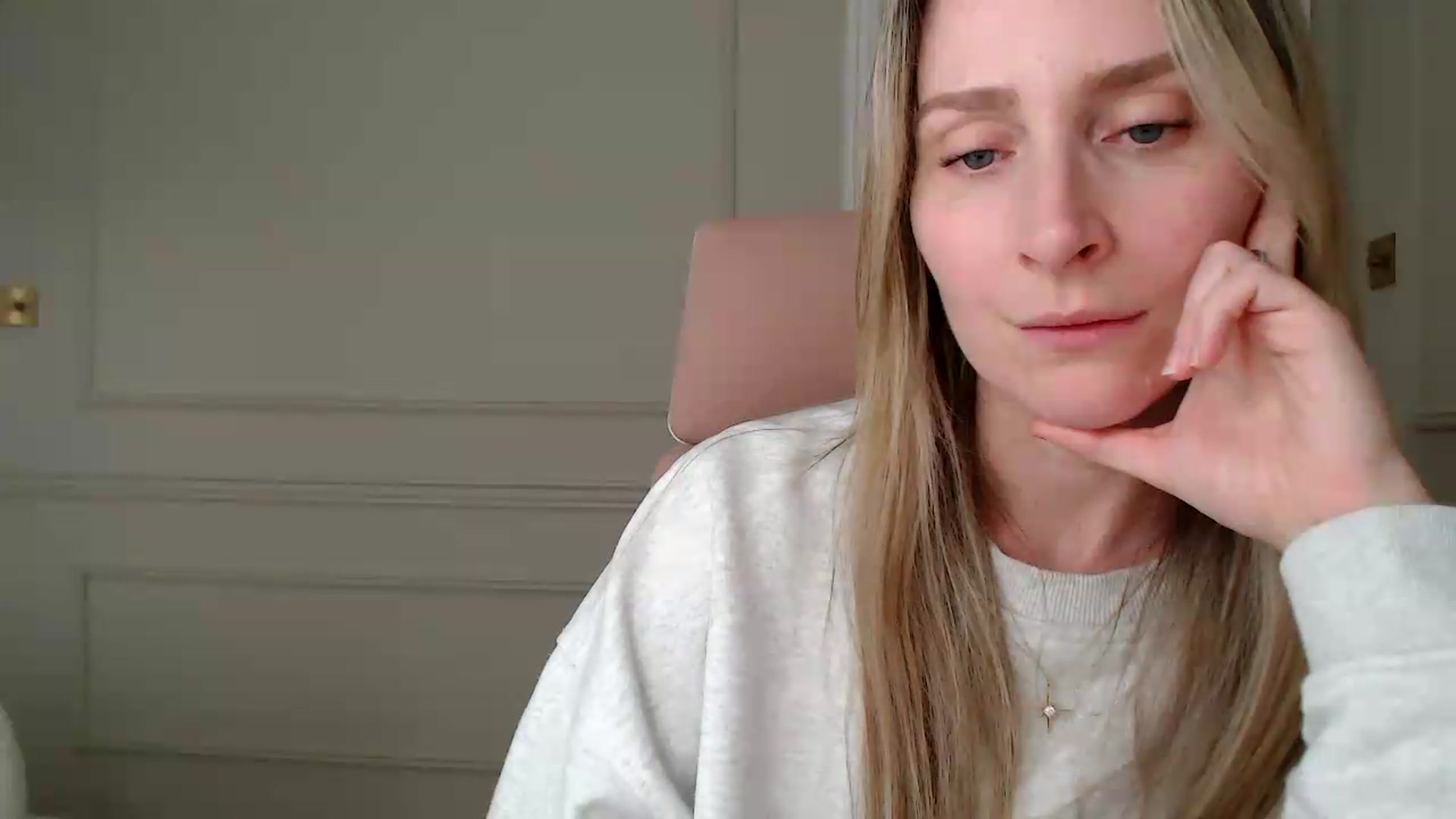 Gallery image thumbnail from Boob_Jiggler's myfreecams stream on, 05/12/2026, 20:01 image 16 of 20