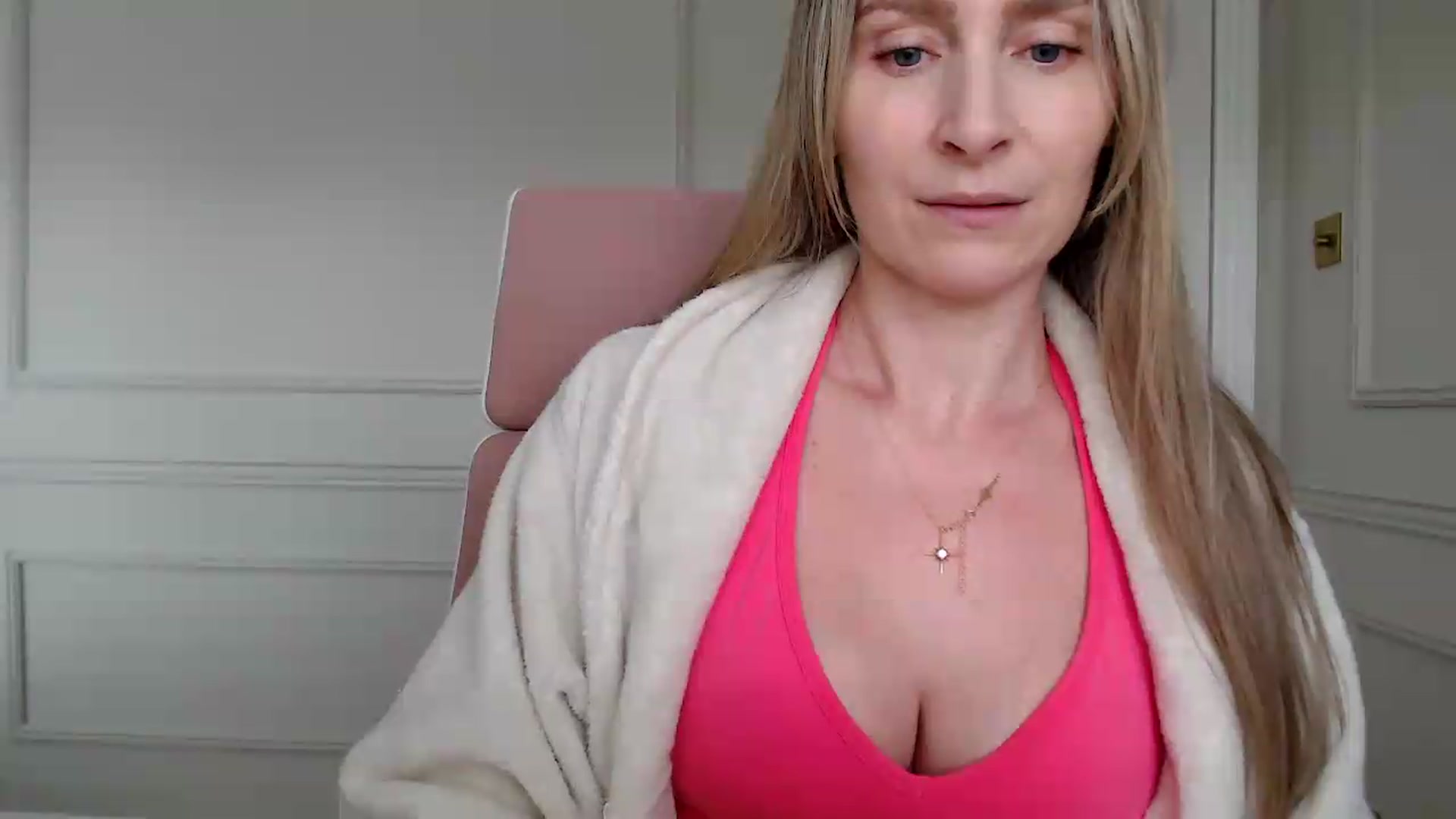 Gallery image thumbnail from Boob_Jiggler's myfreecams stream on, 05/13/2026, 13:51 image 2 of 20