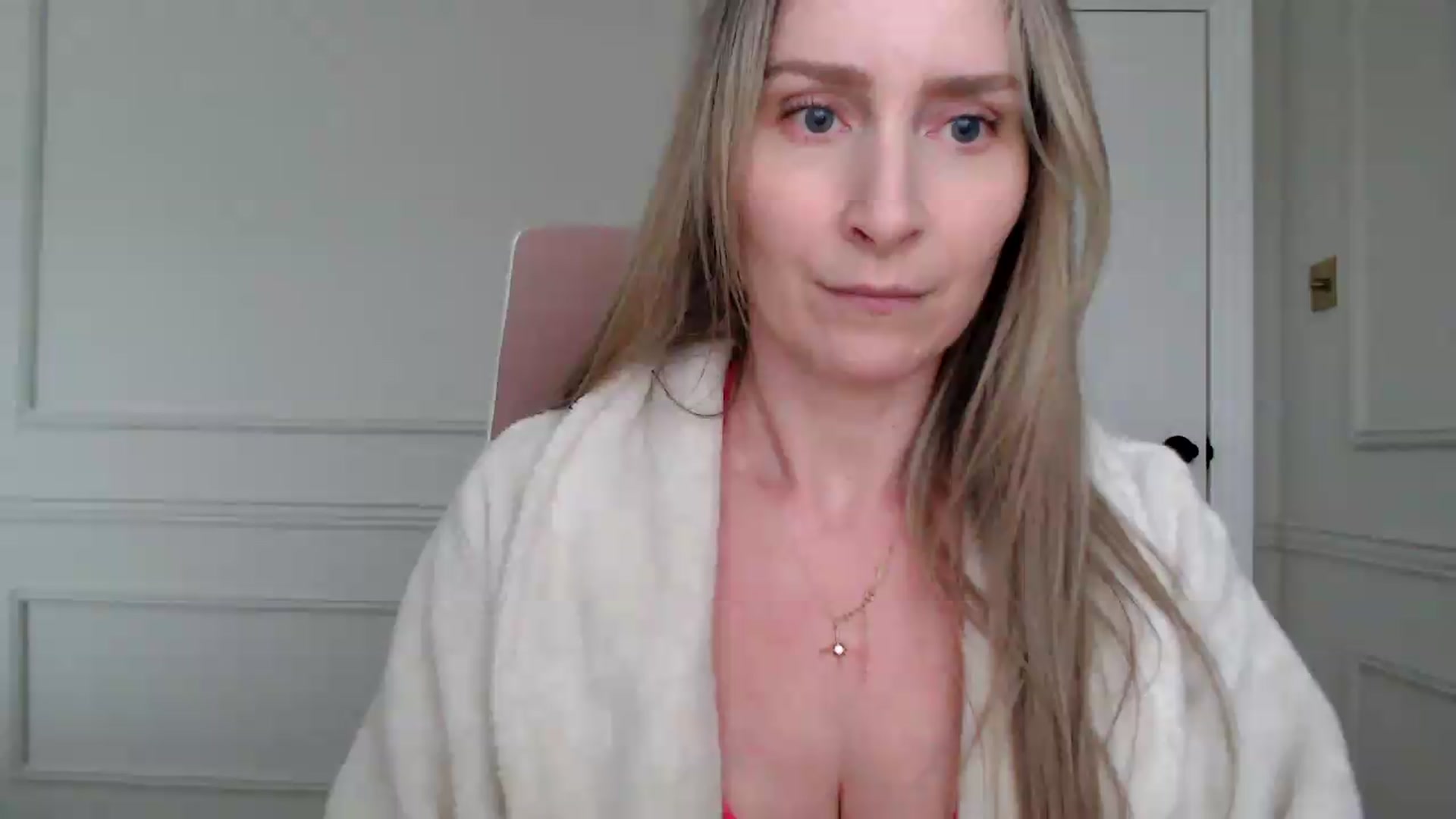 Gallery image thumbnail from Boob_Jiggler's myfreecams stream on, 05/13/2026, 13:51 image 1 of 20