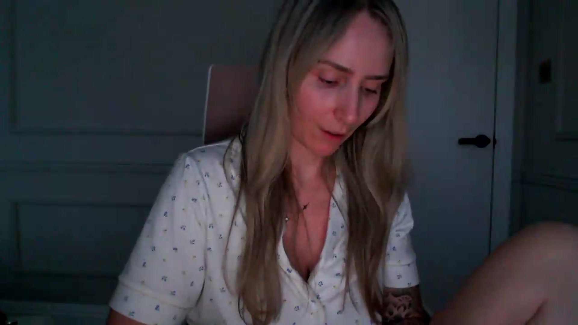 Gallery image thumbnail from Boob_Jiggler's myfreecams stream on, 06/15/2026, 20:41 image 14 of 20
