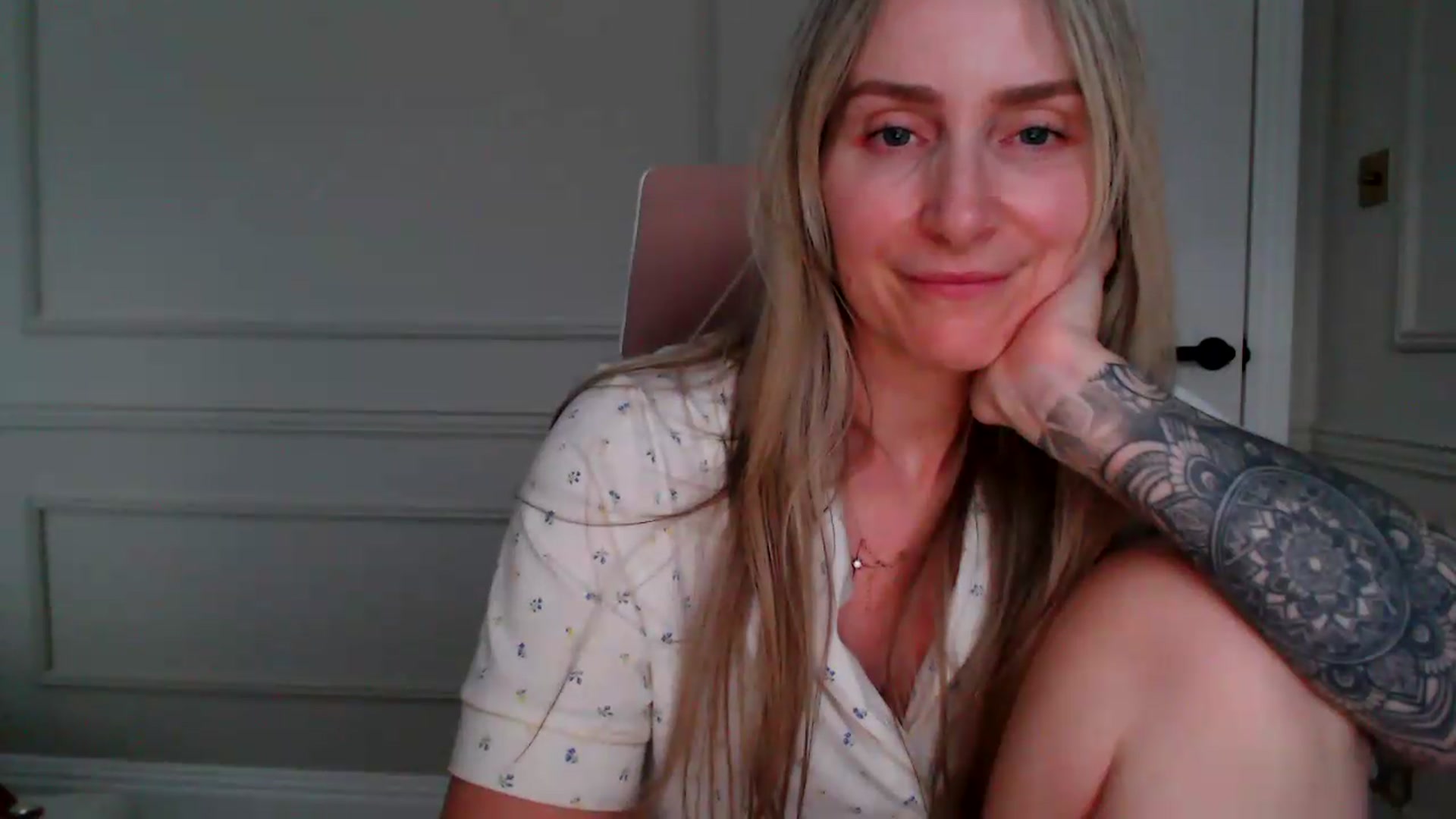 Gallery image thumbnail from Boob_Jiggler's myfreecams stream on, 06/15/2026, 20:41 image 2 of 20