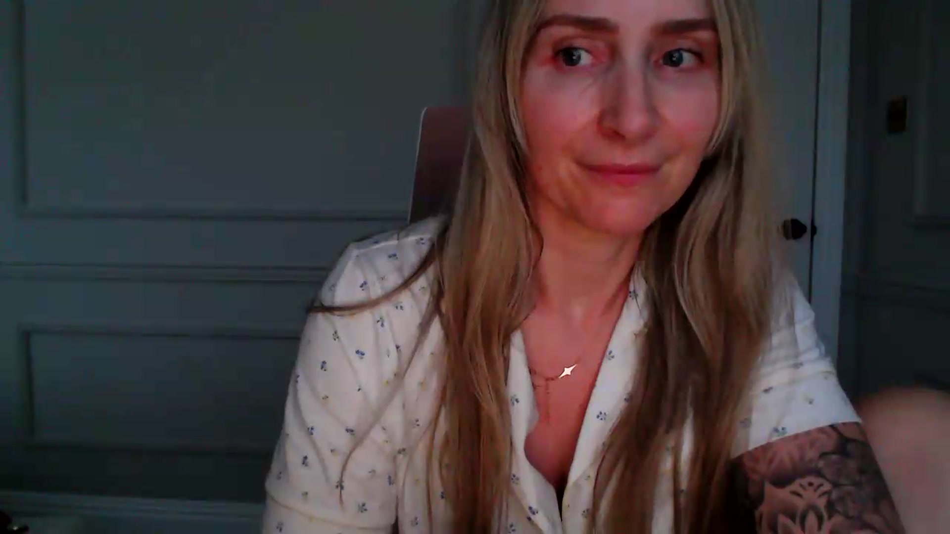 Gallery image thumbnail from Boob_Jiggler's myfreecams stream on, 06/15/2026, 20:41 image 6 of 20