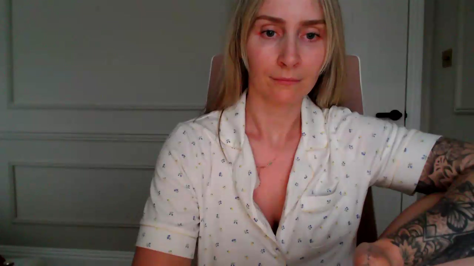 Gallery image thumbnail from Boob_Jiggler's myfreecams stream on, 06/15/2026, 20:41 image 3 of 20