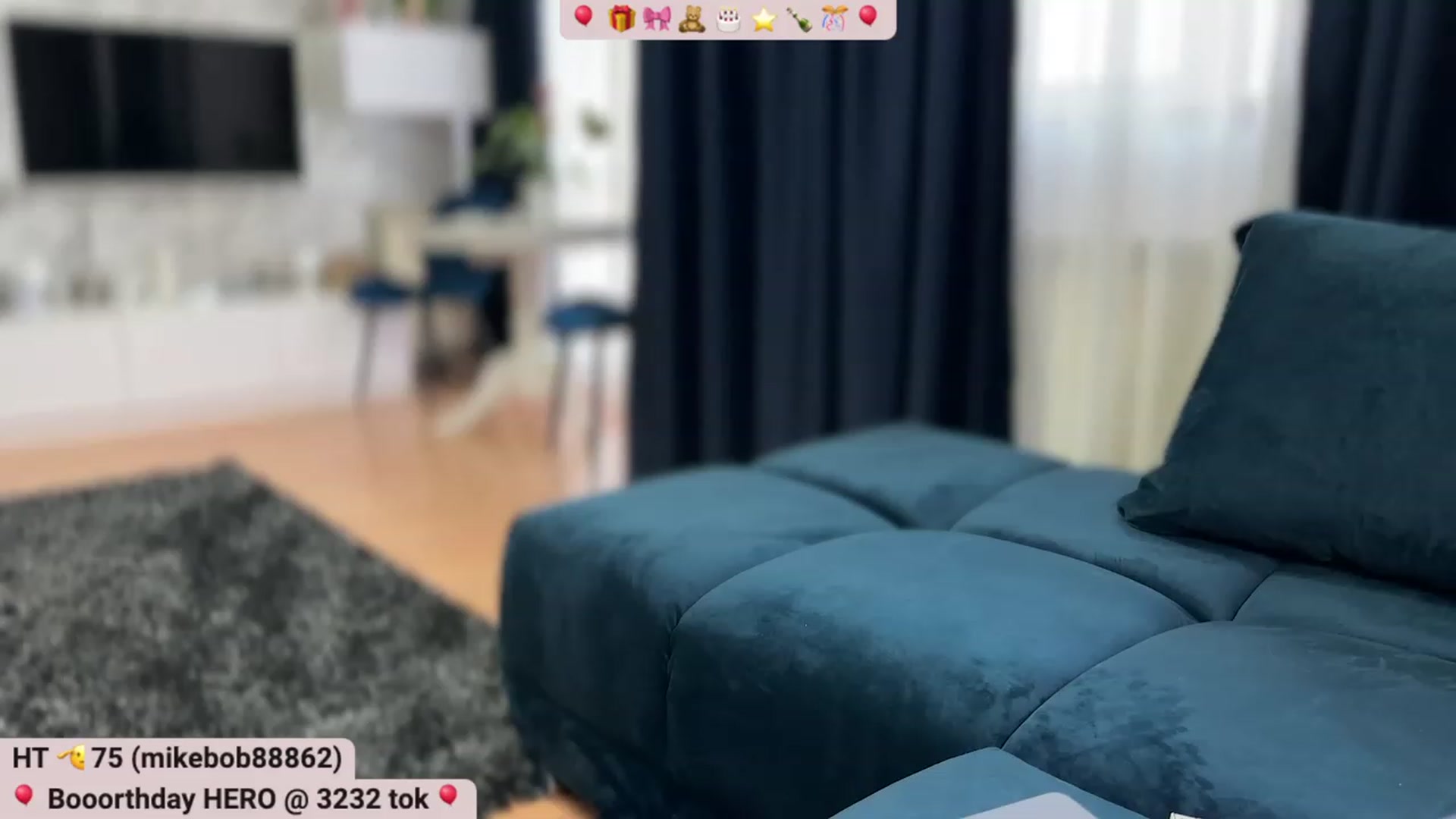 Gallery image thumbnail from BooorthdayBoo's myfreecams stream on, 10/19/2023, 15:56 image 6 of 20