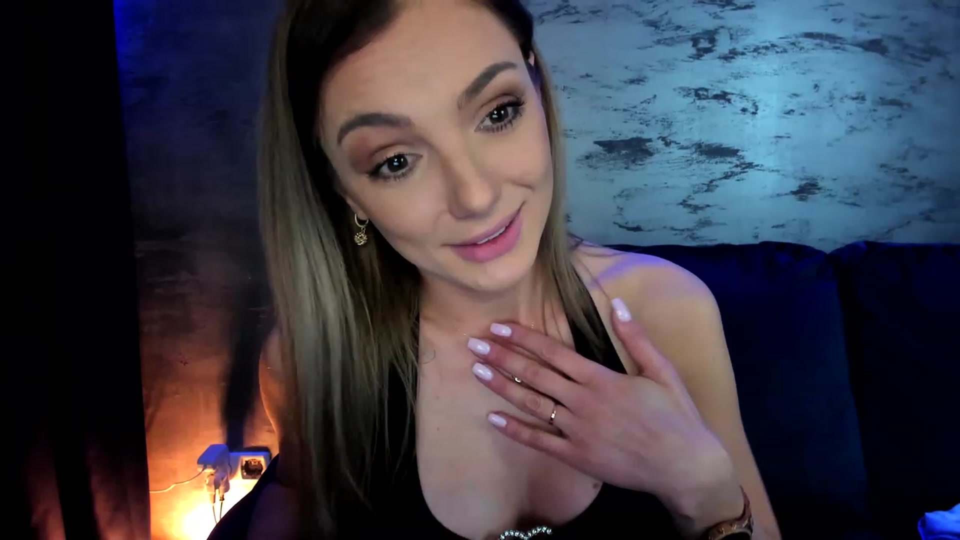 Gallery image thumbnail from Boootiful's myfreecams stream on, 01/08/2023, 22:42 image 13 of 20