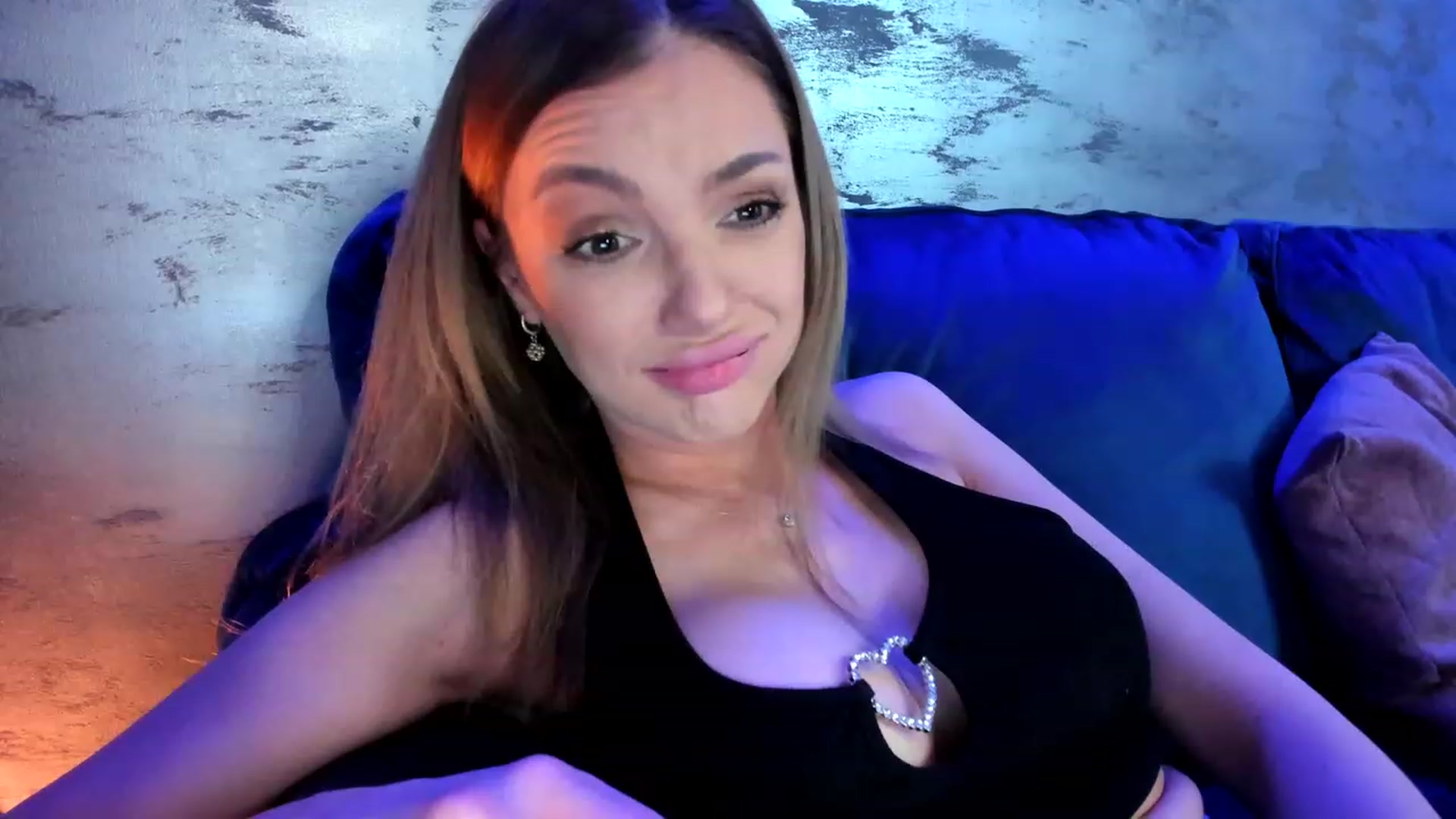 Gallery image thumbnail from Boootiful's myfreecams stream on, 01/08/2023, 22:42 image 17 of 20