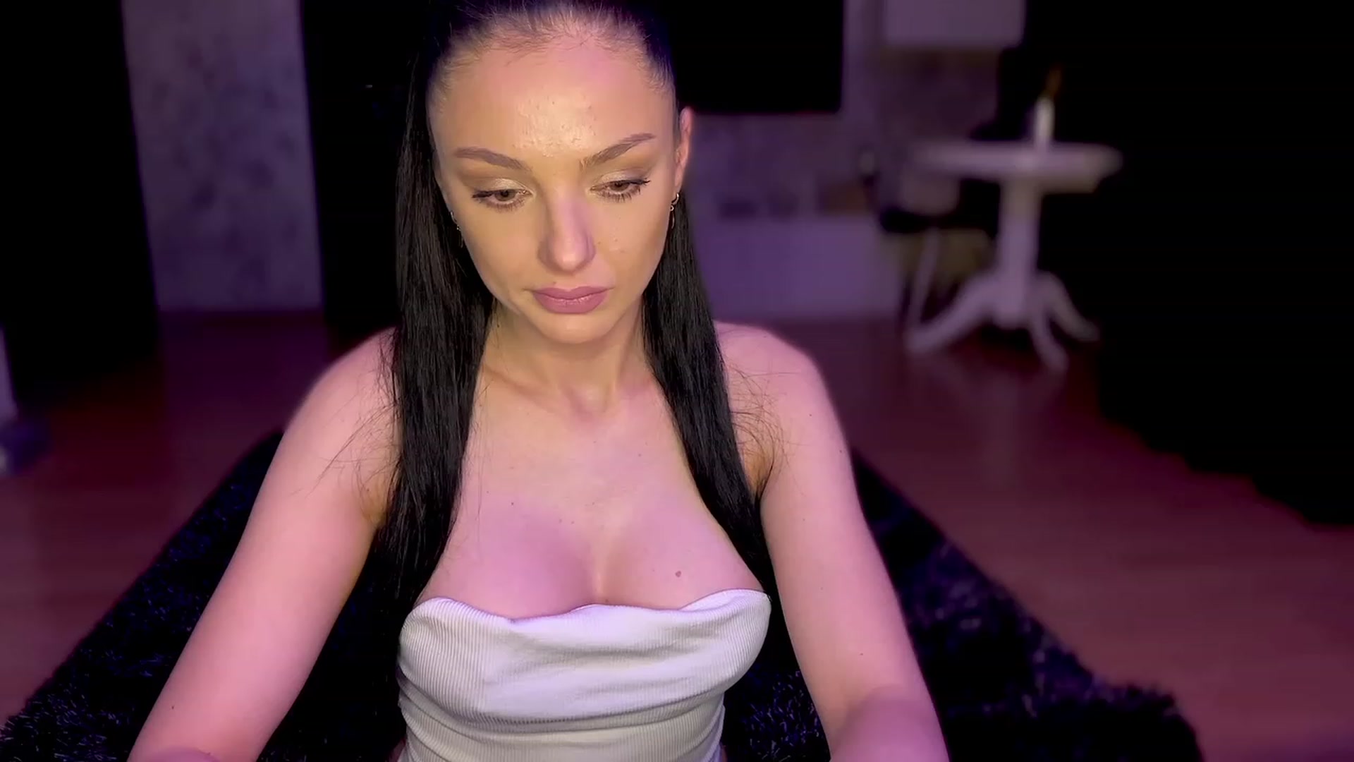 Gallery image thumbnail from Boootiful's myfreecams stream on, 03/21/2023, 22:34 image 15 of 20