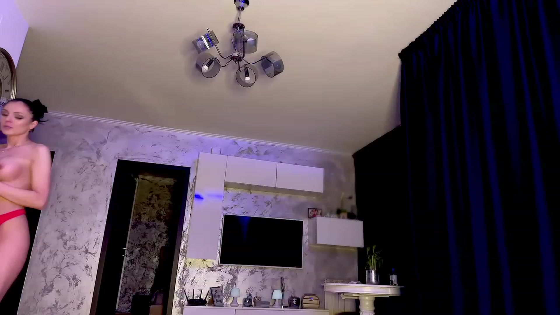 Gallery image thumbnail from Boootiful's myfreecams stream on, 04/29/2023, 01:25 image 6 of 20