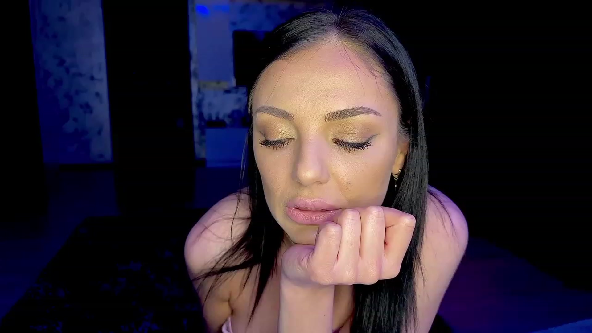 Gallery image thumbnail from Boootiful's myfreecams stream on, 05/31/2023, 23:06 image 6 of 20