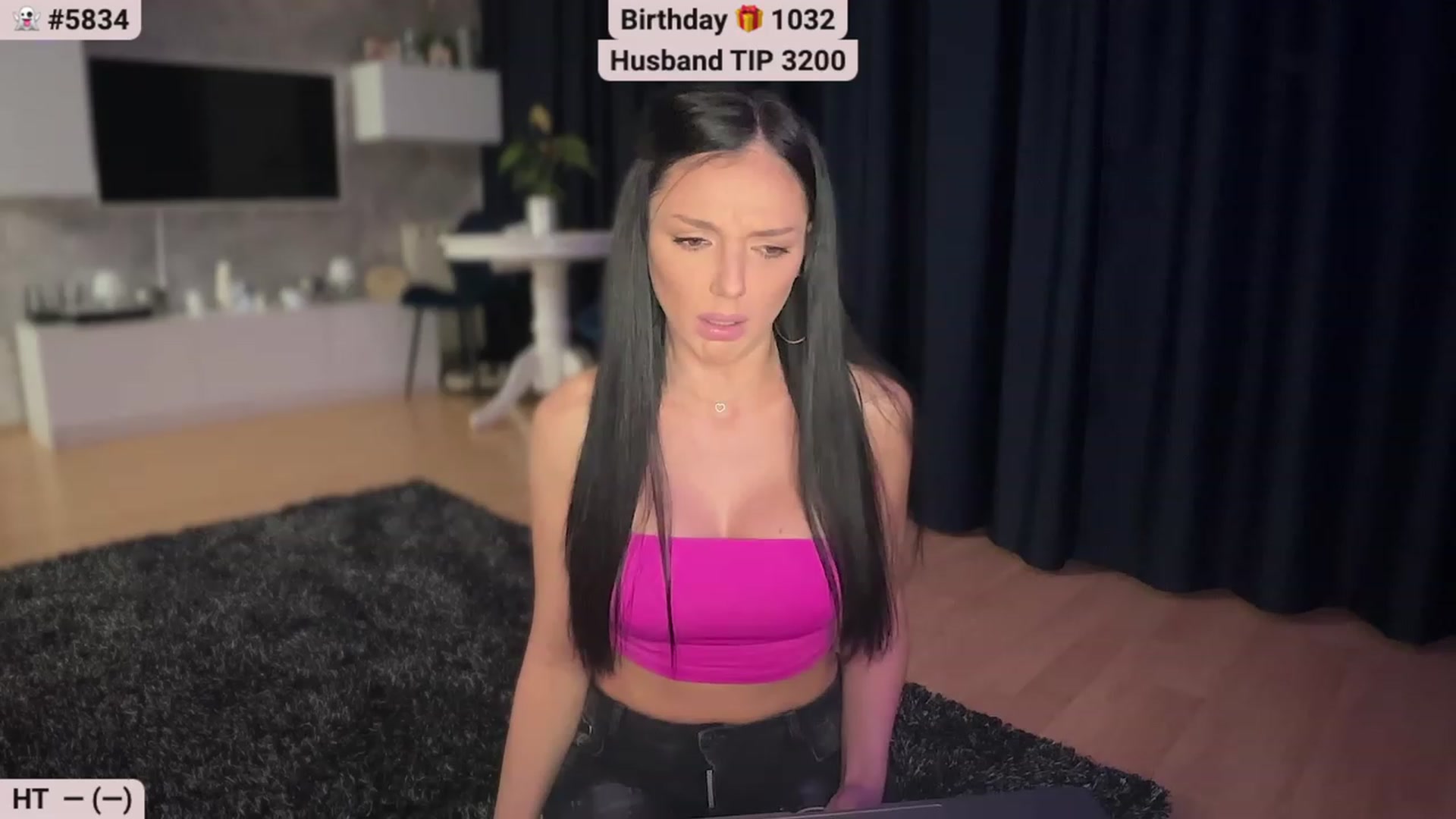Gallery image thumbnail from Boootiful's myfreecams stream on, 10/07/2023, 20:37 image 3 of 20