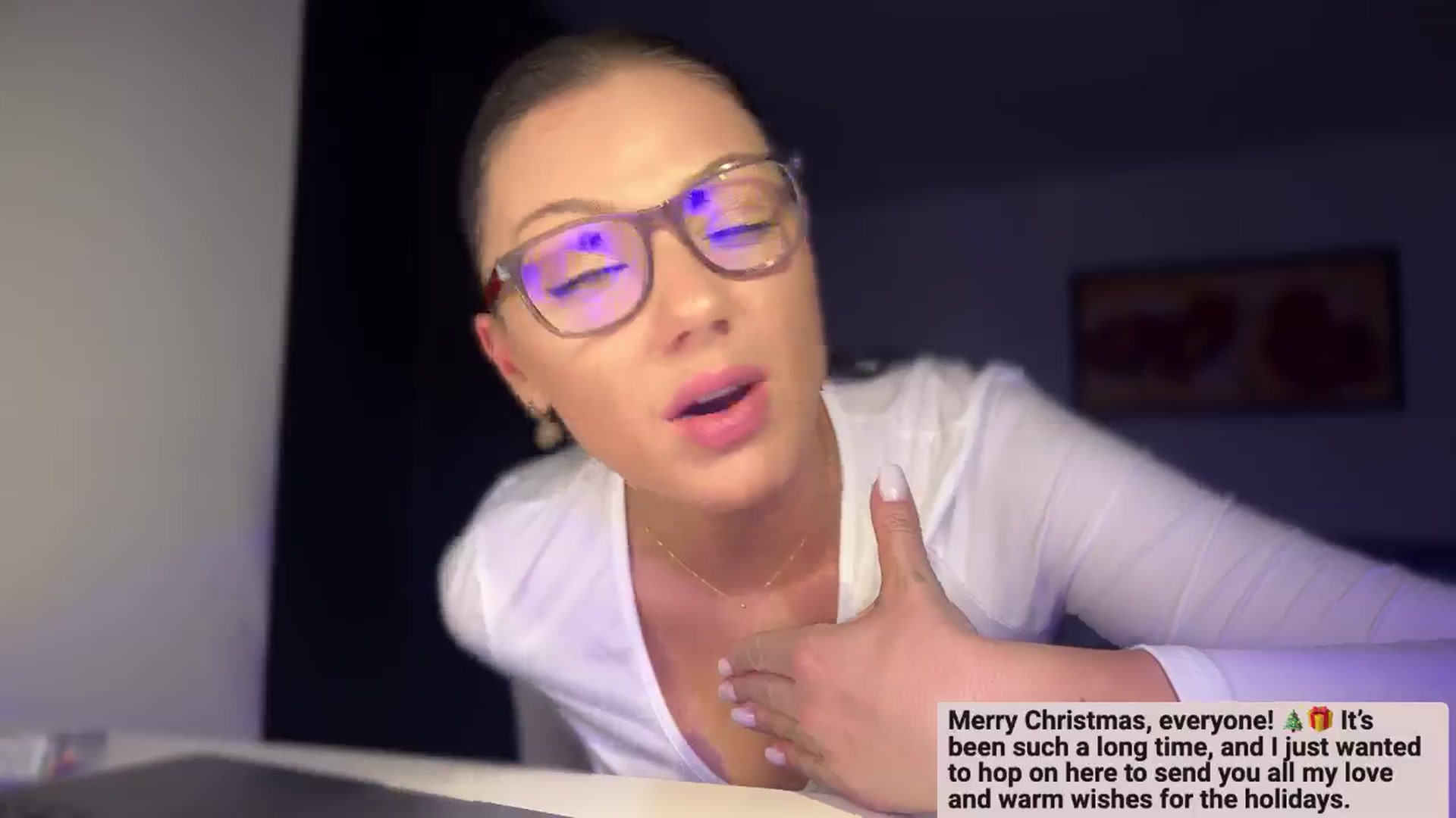 Gallery image thumbnail from Boootiful's myfreecams stream on, 12/25/2024, 21:21 image 19 of 20