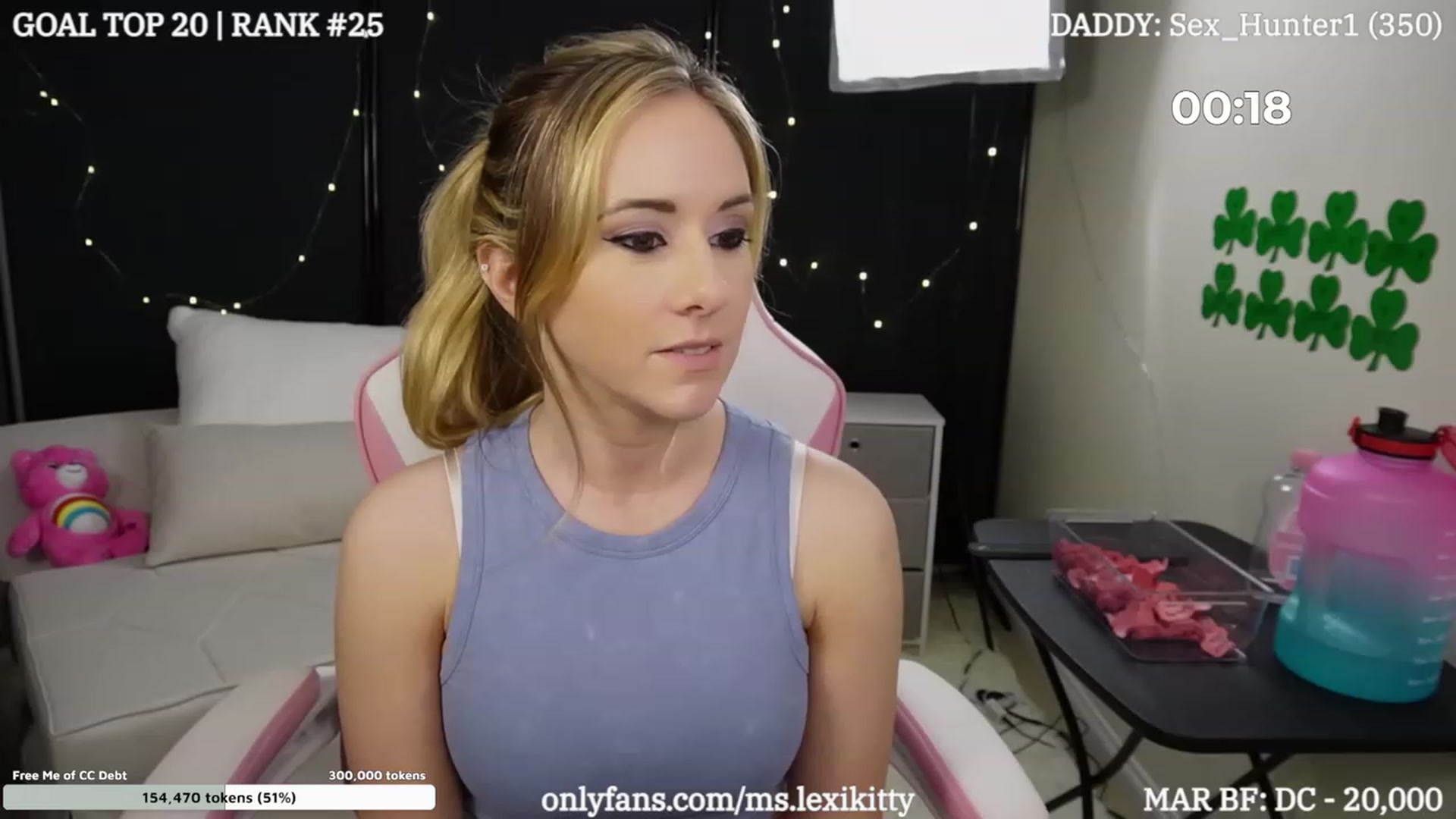 Gallery image thumbnail from BoostedsWifey's myfreecams stream on, 03/13/2024, 02:33 image 19 of 20