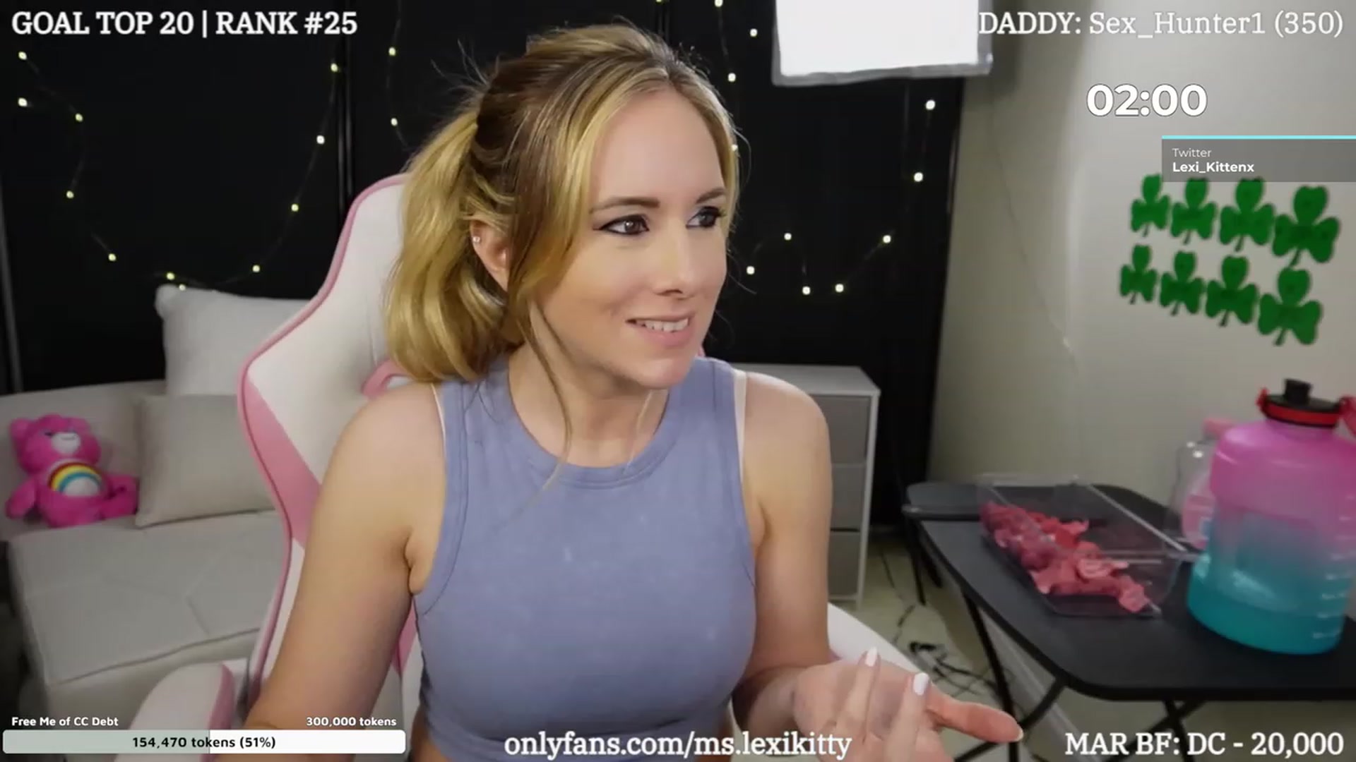 Gallery image thumbnail from BoostedsWifey's myfreecams stream on, 03/13/2024, 02:33 image 16 of 20