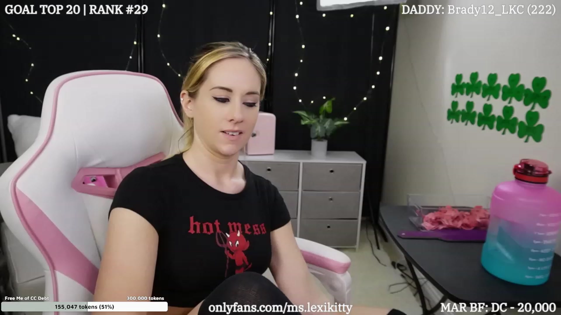 Gallery image thumbnail from BoostedsWifey's myfreecams stream on, 03/14/2024, 03:03 image 10 of 20