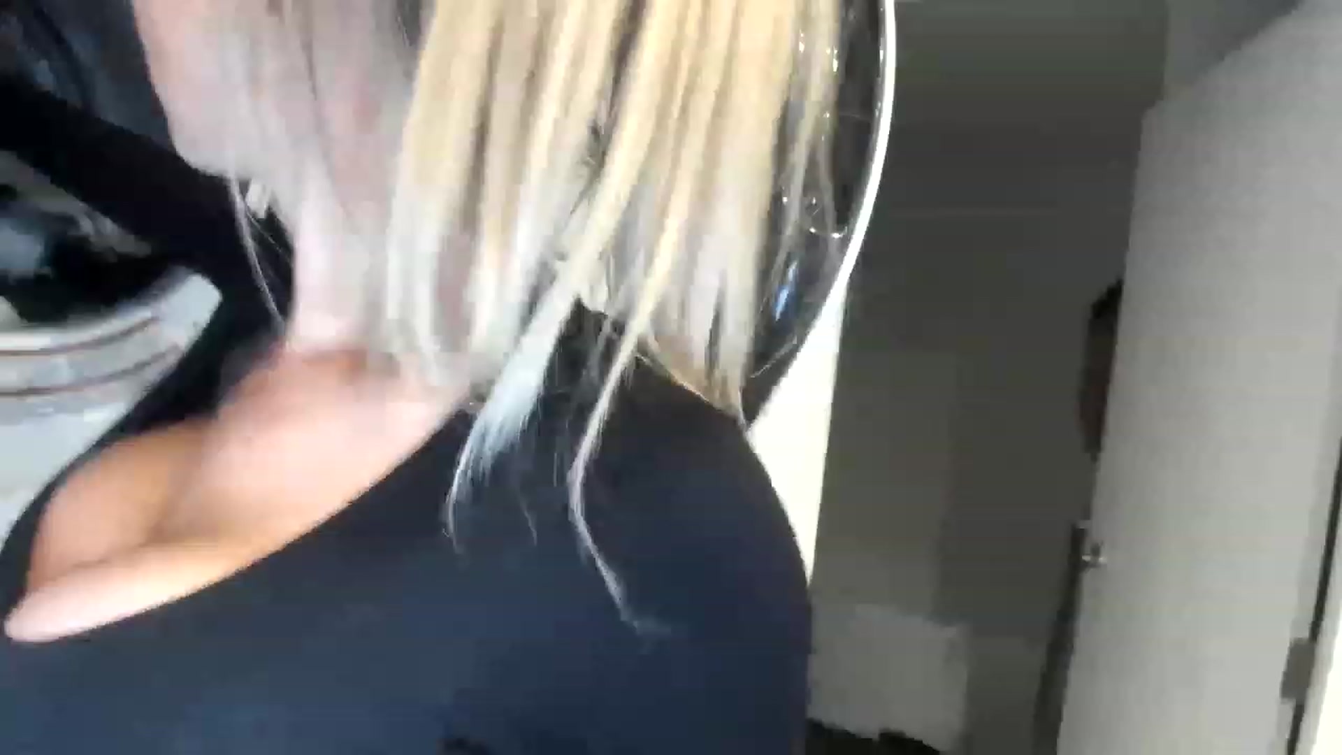 Gallery image thumbnail from Boots10's myfreecams stream on, 02/08/2023, 04:29 image 18 of 20