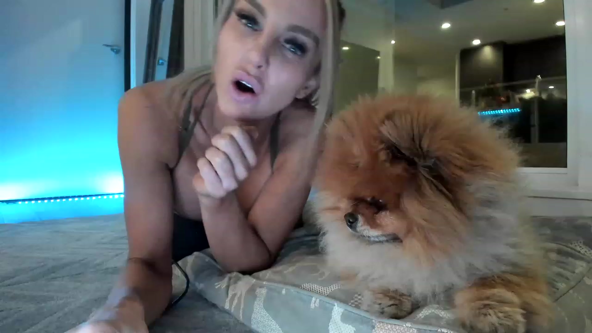 Gallery image thumbnail from Boots10's myfreecams stream on, 02/16/2023, 04:41 image 6 of 20