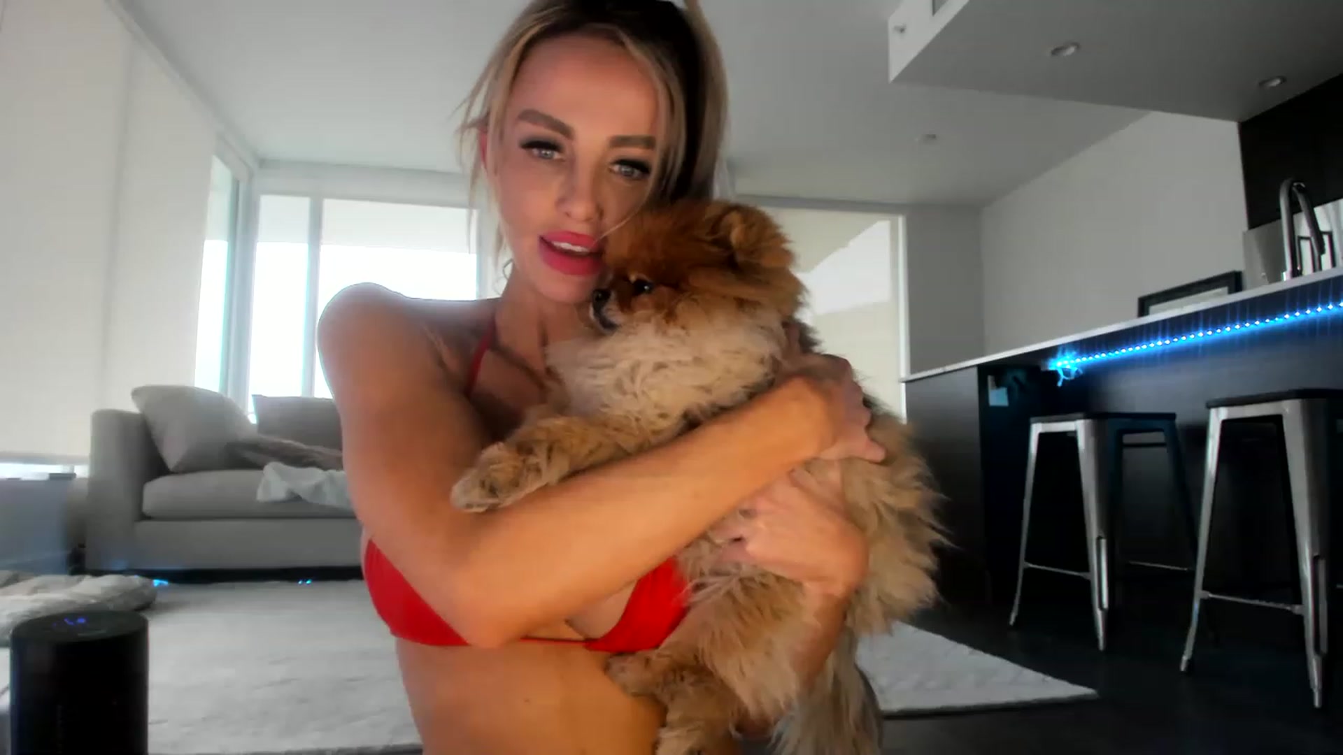 Gallery image thumbnail from Boots10's myfreecams stream on, 02/23/2023, 24:32 image 12 of 20