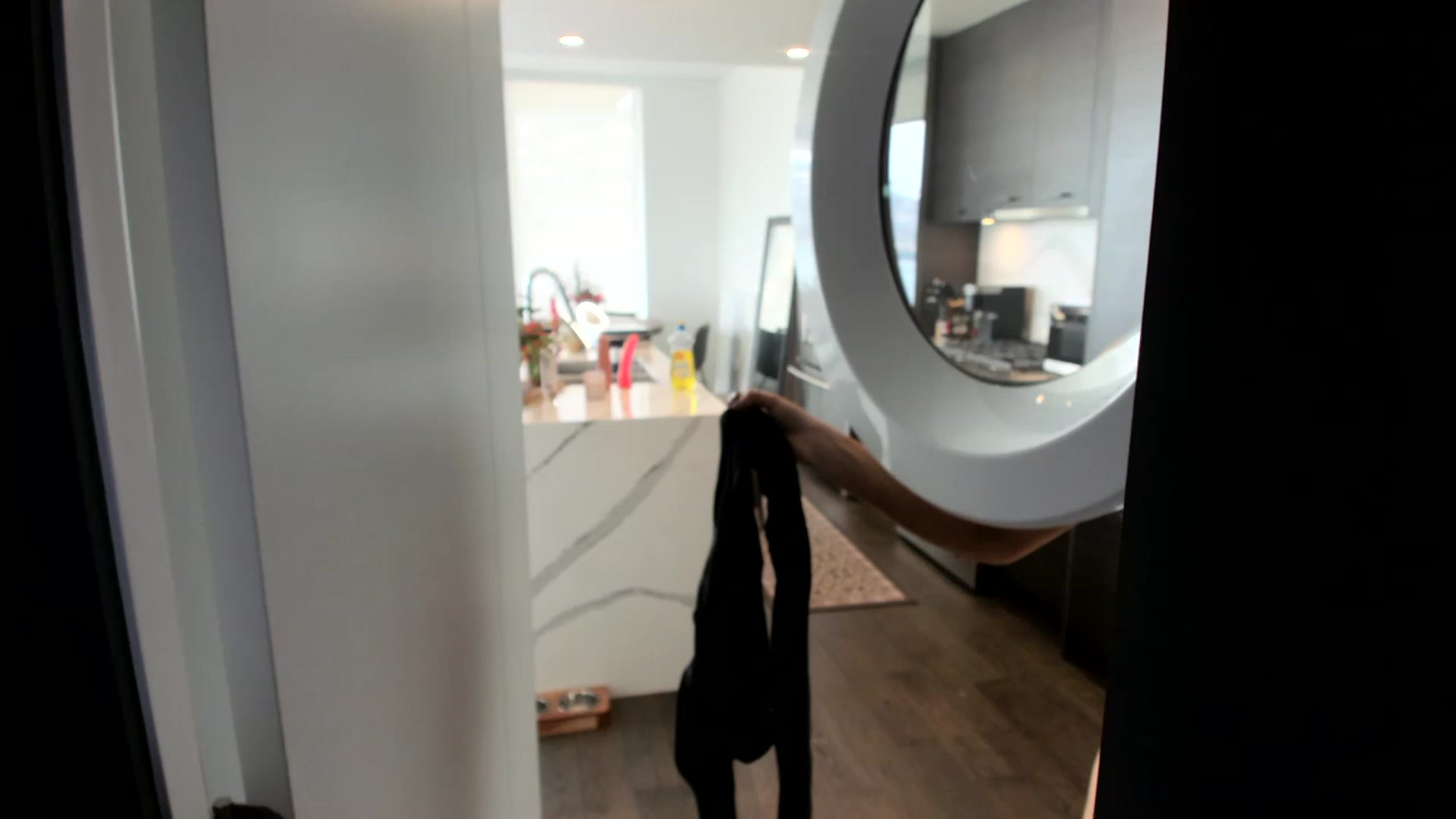 Gallery image thumbnail from Boots10's myfreecams stream on, 02/27/2023, 18:57 image 18 of 20