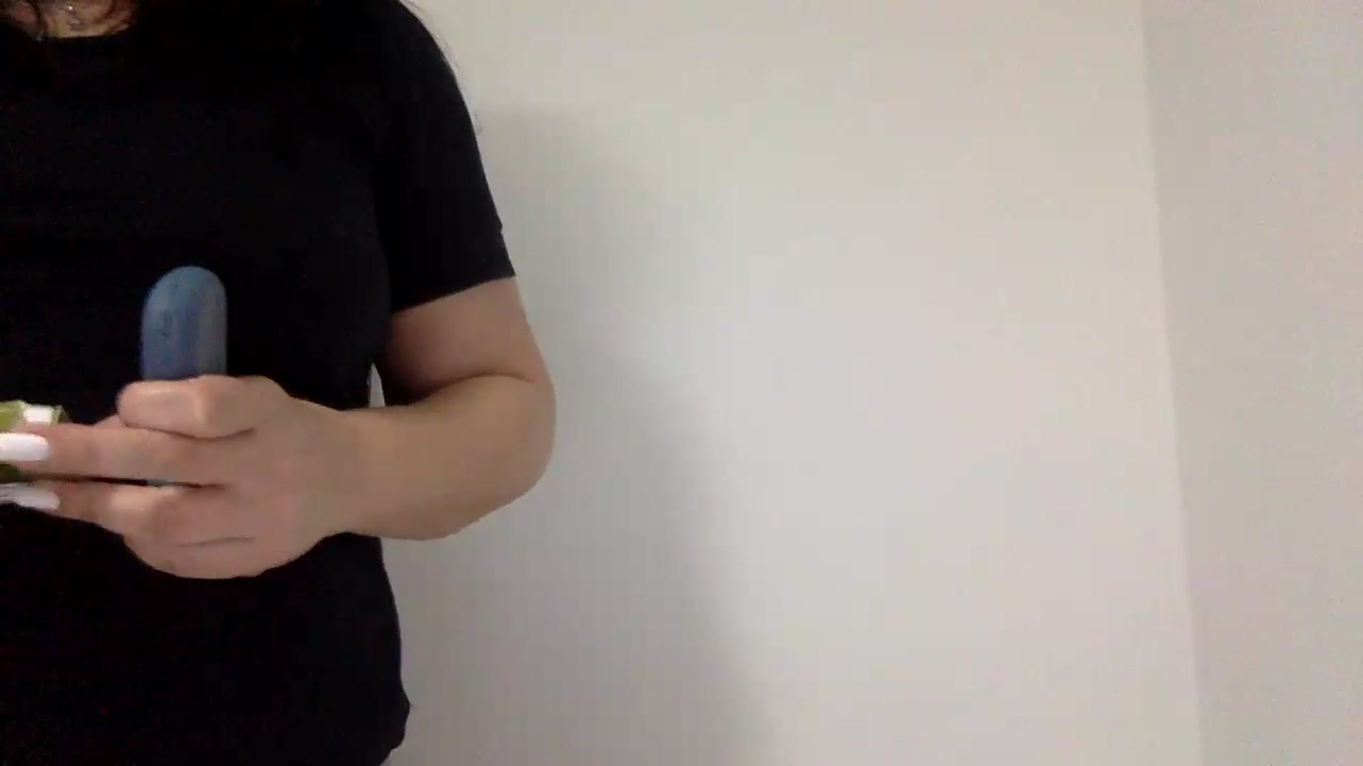 Gallery image thumbnail from BootyFallon's myfreecams stream on, 10/31/2024, 20:26 image 12 of 20