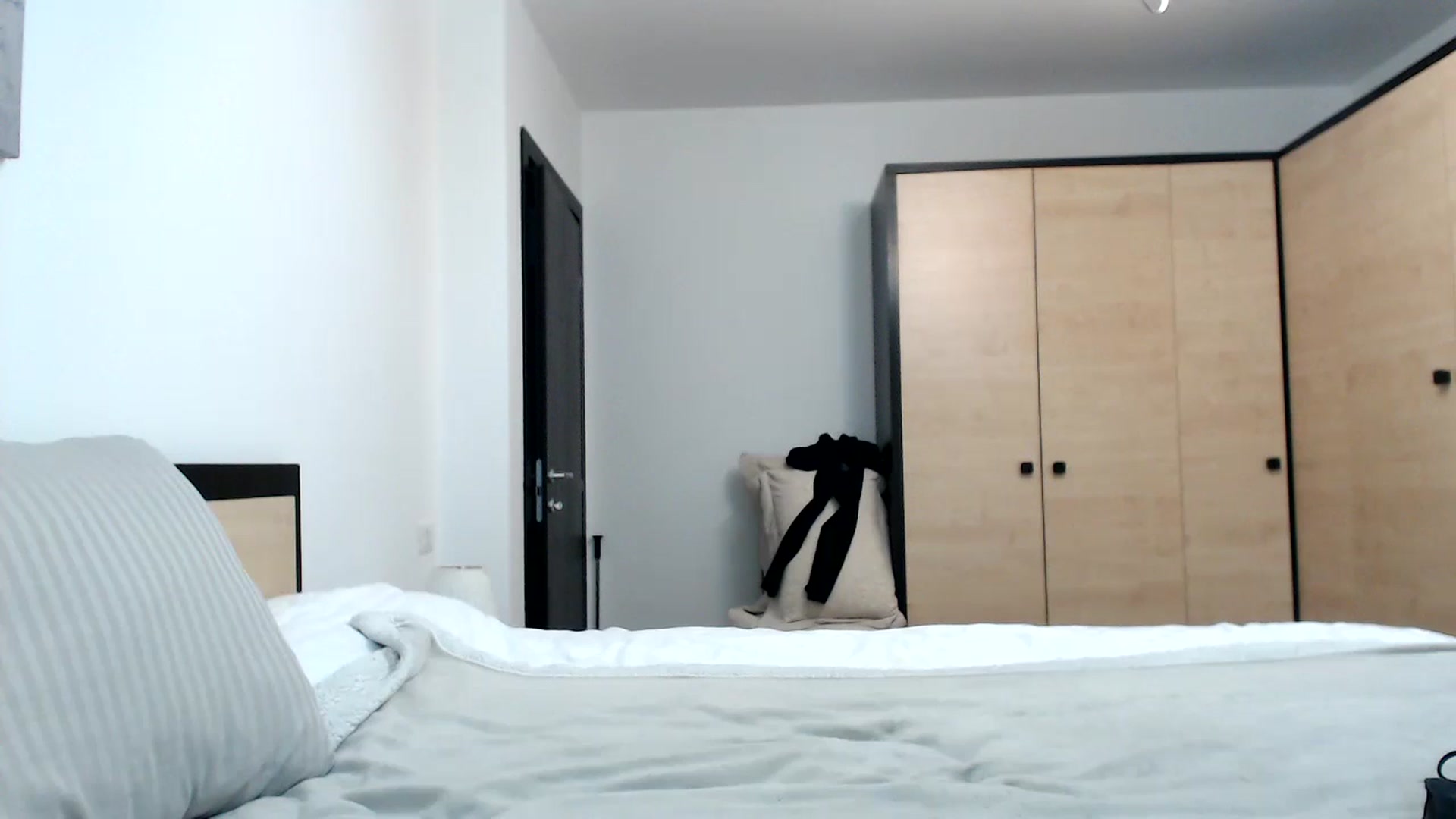 Gallery image thumbnail from BootyFallon's myfreecams stream on, 11/22/2024, 12:37 image 6 of 20