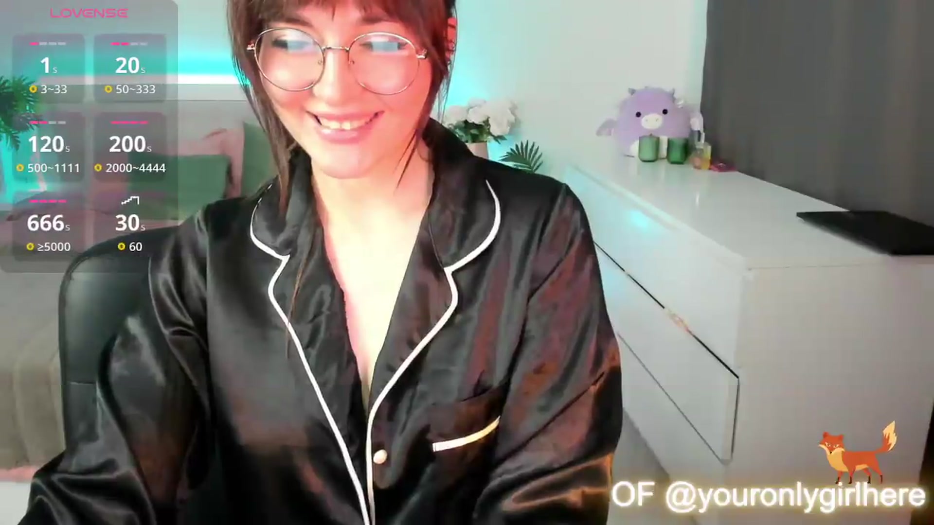 Gallery image thumbnail from Booty_Boom's myfreecams stream on, 05/19/2026, 13:02 image 8 of 20