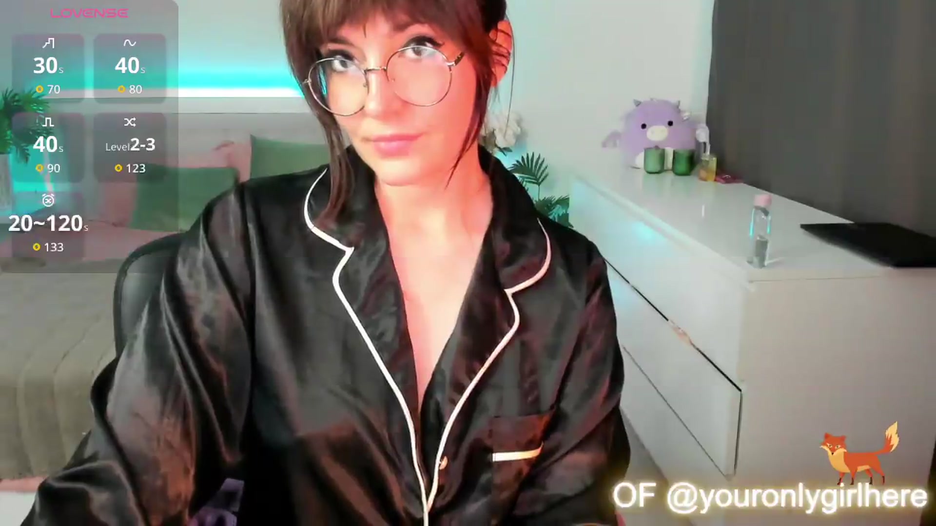 Gallery image thumbnail from Booty_Boom's myfreecams stream on, 05/19/2026, 13:02 image 16 of 20