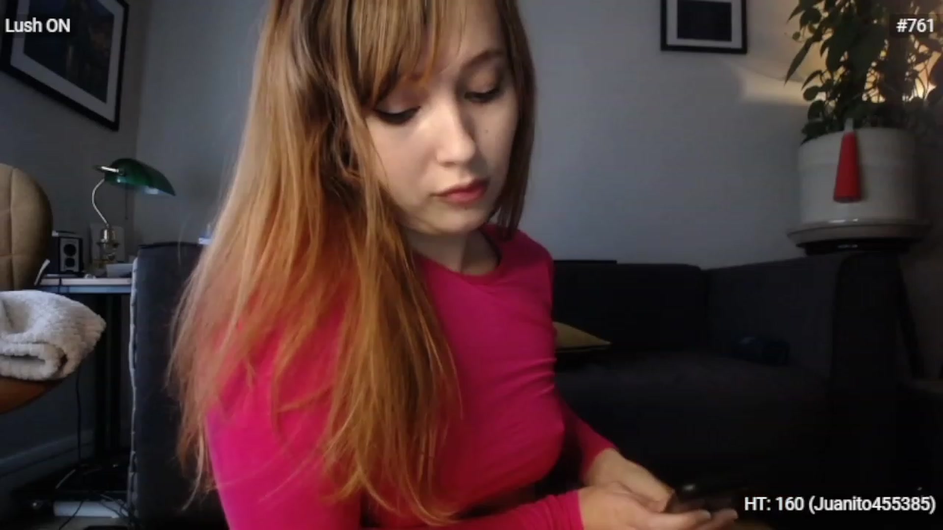 Gallery image thumbnail from Bootysaur's myfreecams stream on, 12/07/2022, 11:45 image 17 of 20
