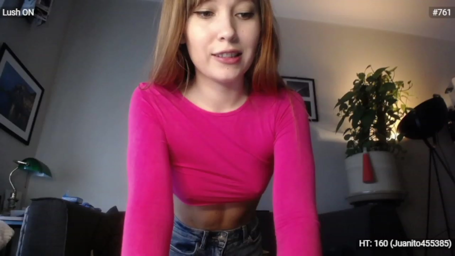 Gallery image thumbnail from Bootysaur's myfreecams stream on, 12/07/2022, 11:45 image 8 of 20
