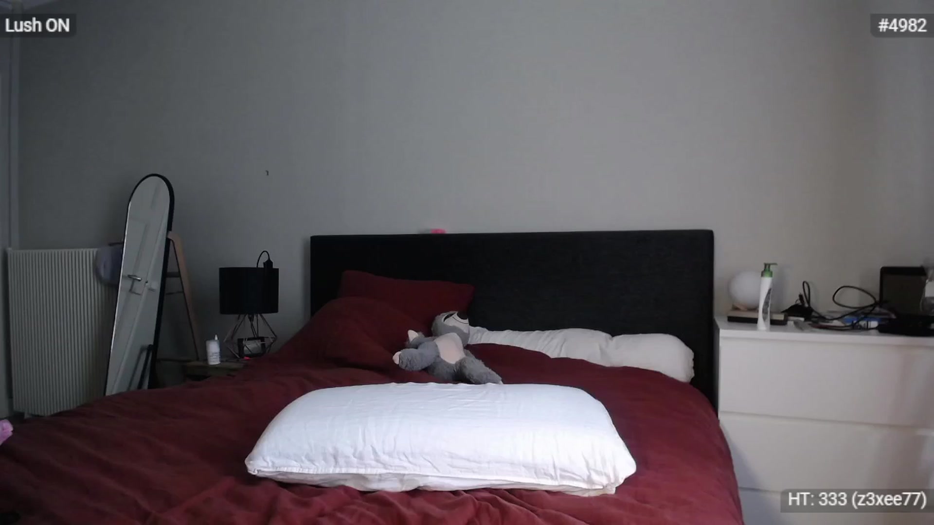 Gallery image thumbnail from Bootysaur's myfreecams stream on, 05/25/2023, 10:35 image 1 of 20