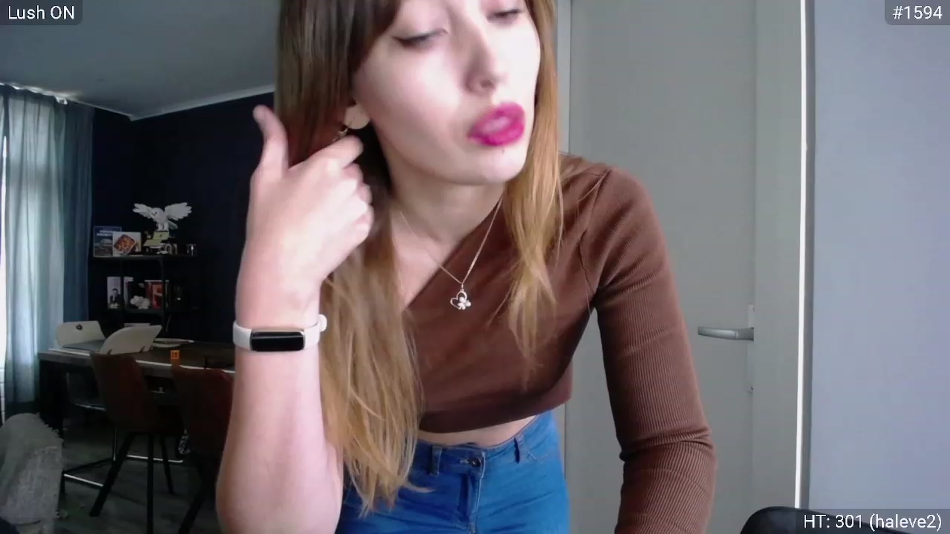 Gallery image thumbnail from Bootysaur's myfreecams stream on, 11/22/2023, 12:05 image 10 of 20