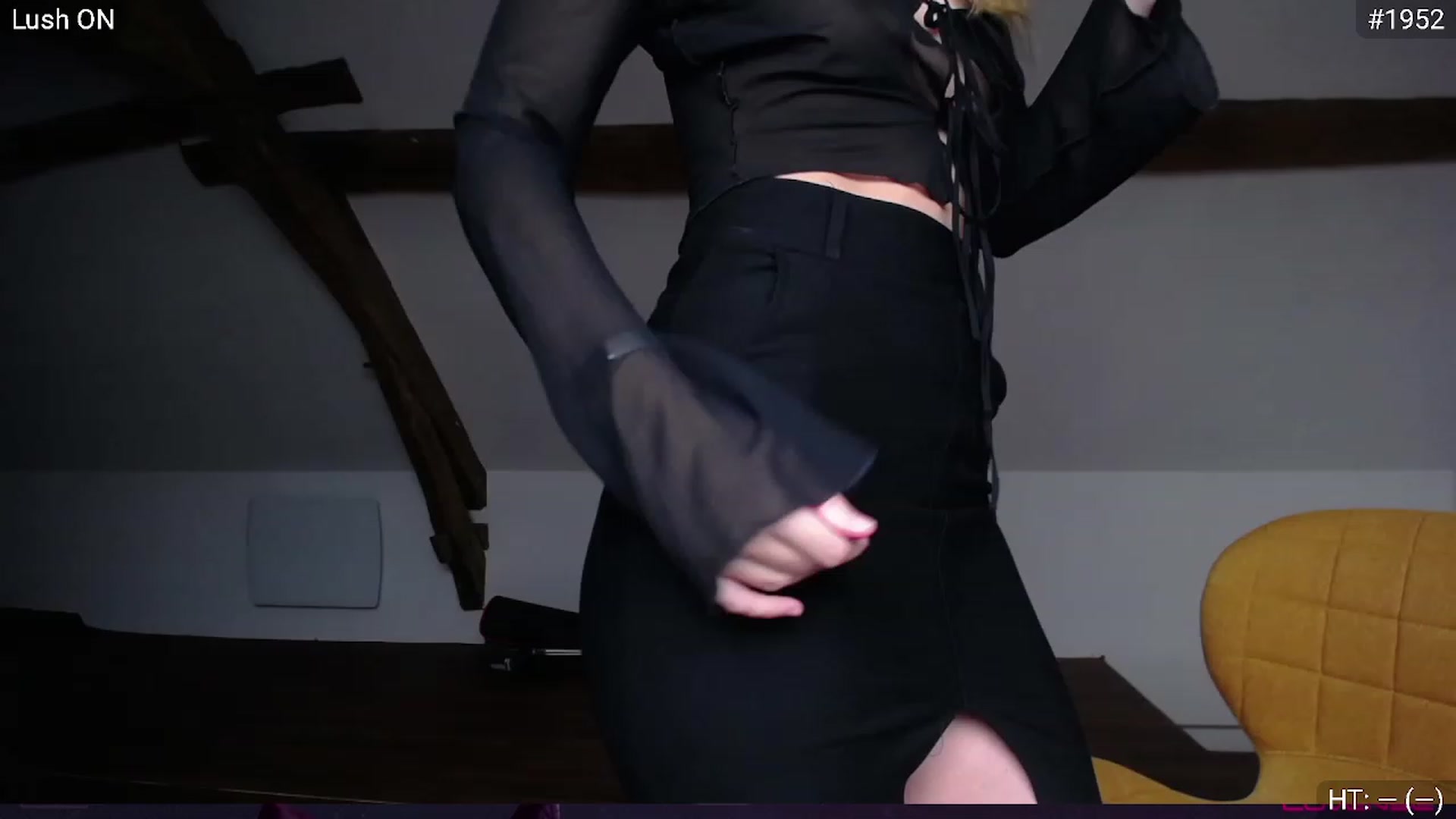 Gallery image thumbnail from Bootysaur's myfreecams stream on, 12/06/2023, 10:12 image 13 of 20
