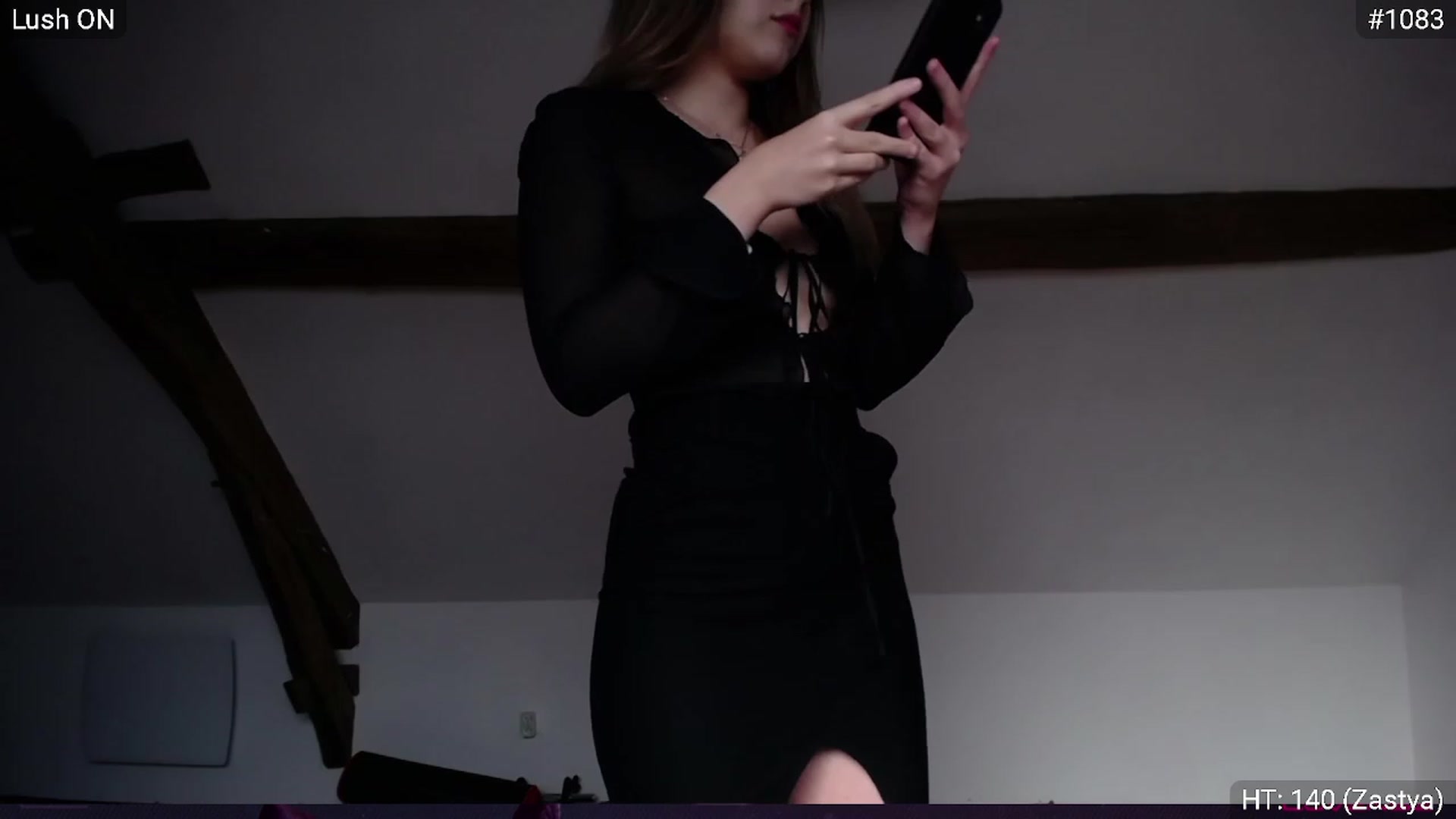 Gallery image thumbnail from Bootysaur's myfreecams stream on, 12/06/2023, 11:37 image 16 of 20