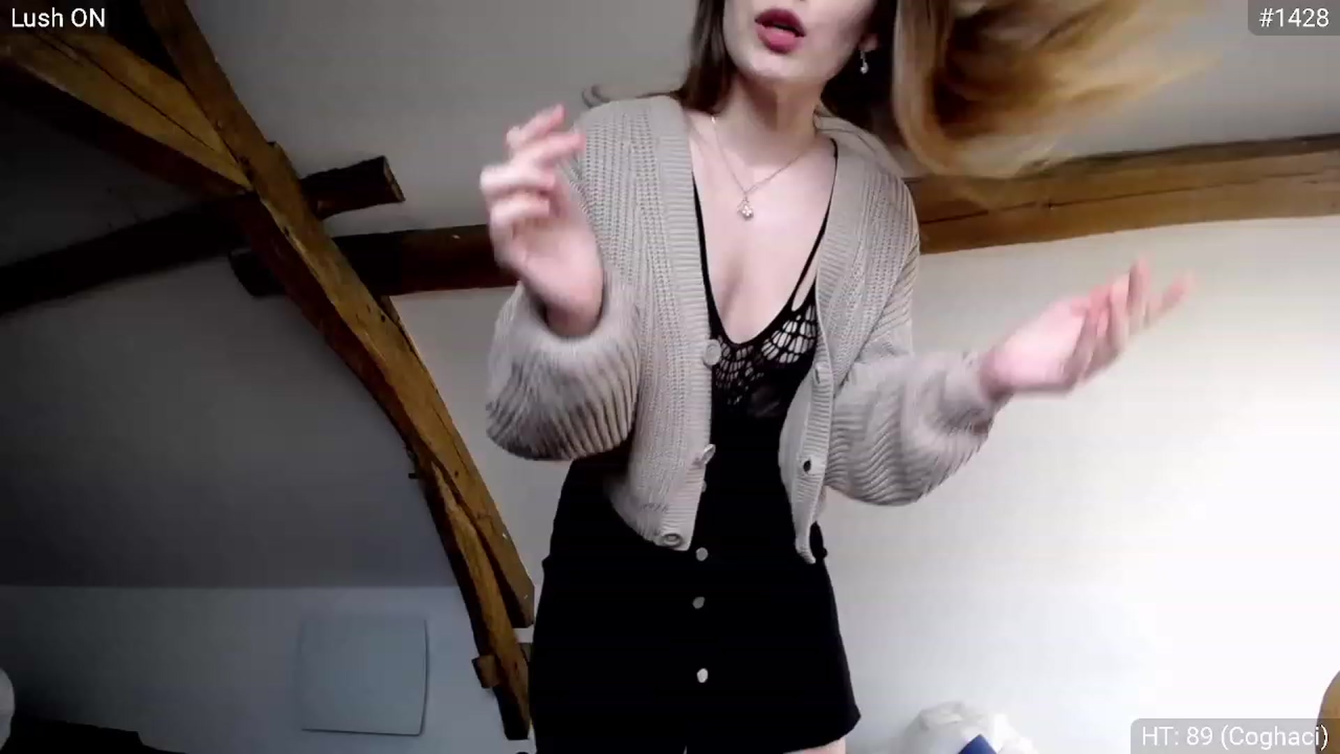 Gallery image thumbnail from Bootysaur's myfreecams stream on, 01/16/2024, 11:58 image 11 of 20