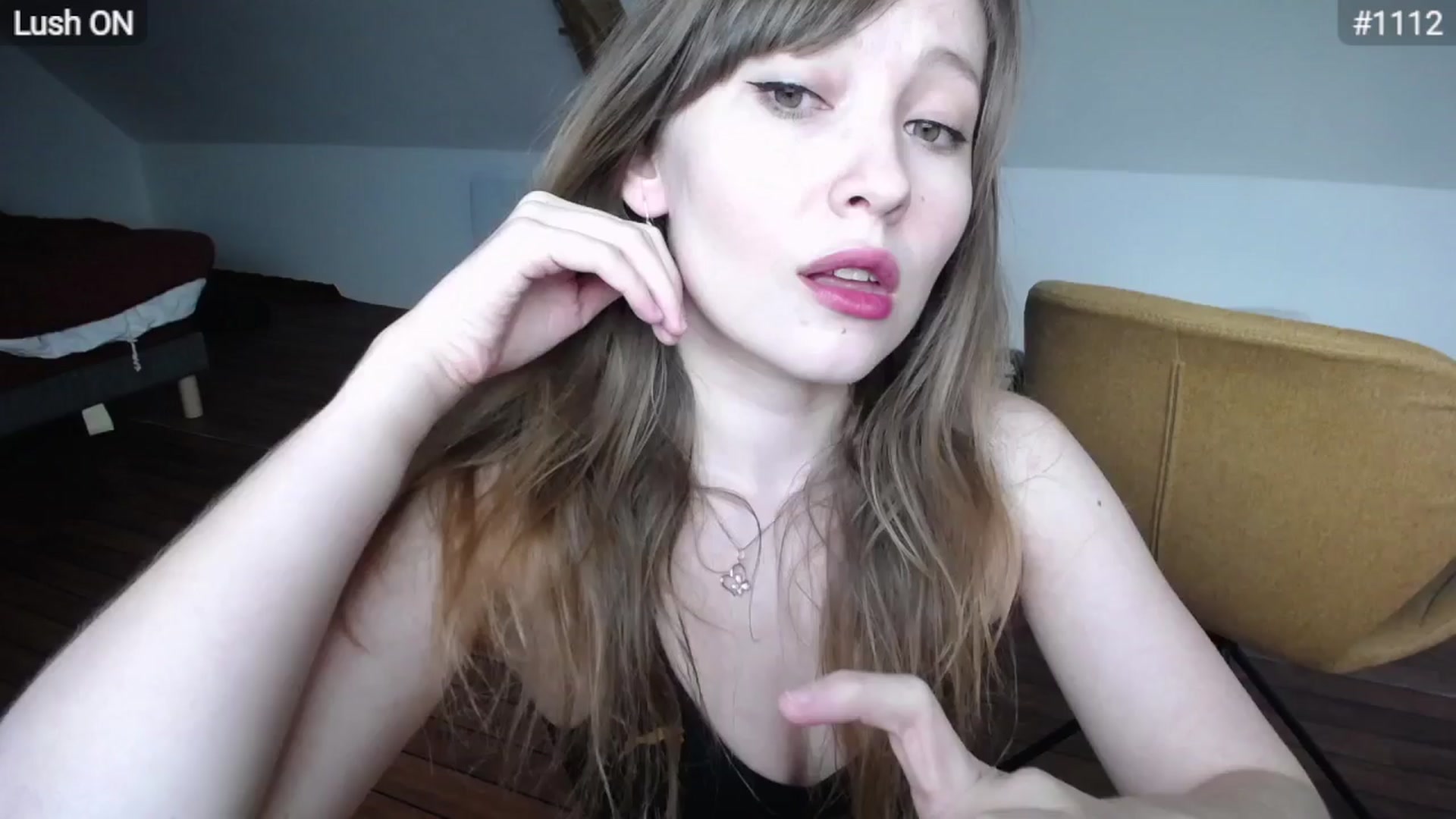 Gallery image thumbnail from Bootysaur's myfreecams stream on, 03/27/2024, 10:50 image 3 of 20
