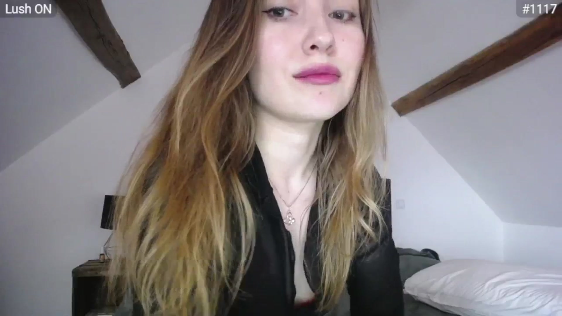 Gallery image thumbnail from Bootysaur's myfreecams stream on, 04/27/2024, 12:09 image 5 of 20