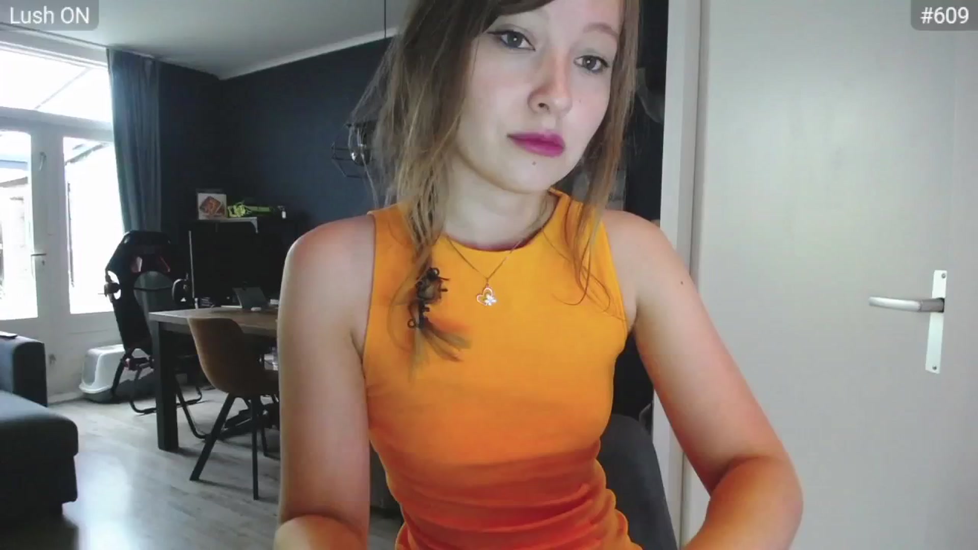 Gallery image thumbnail from Bootysaur's myfreecams stream on, 07/12/2024, 11:17 image 8 of 20